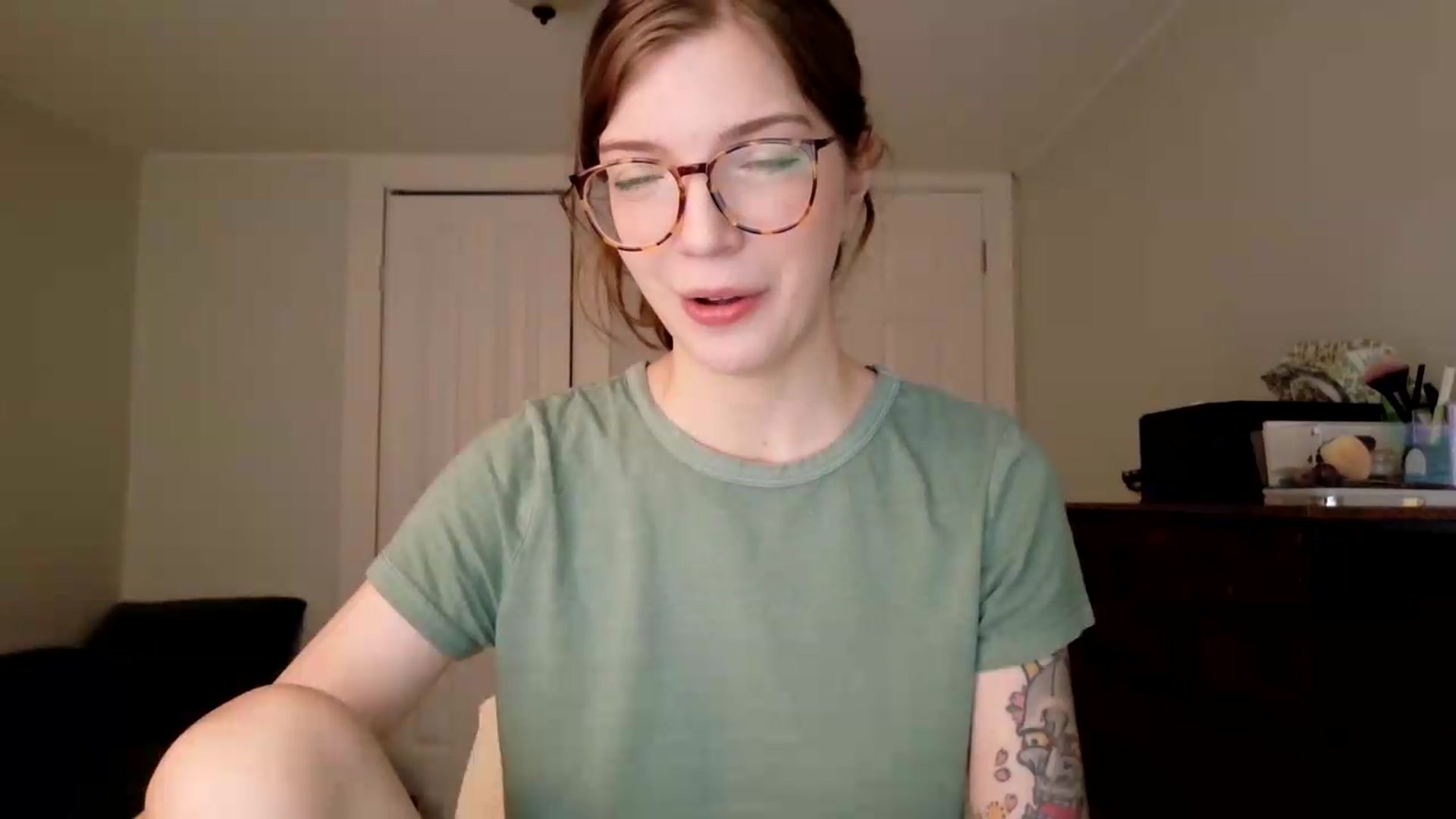 Gallery image thumbnail from jane_66's myfreecams stream on, 08/03/2026, 13:16 image 9 of 20