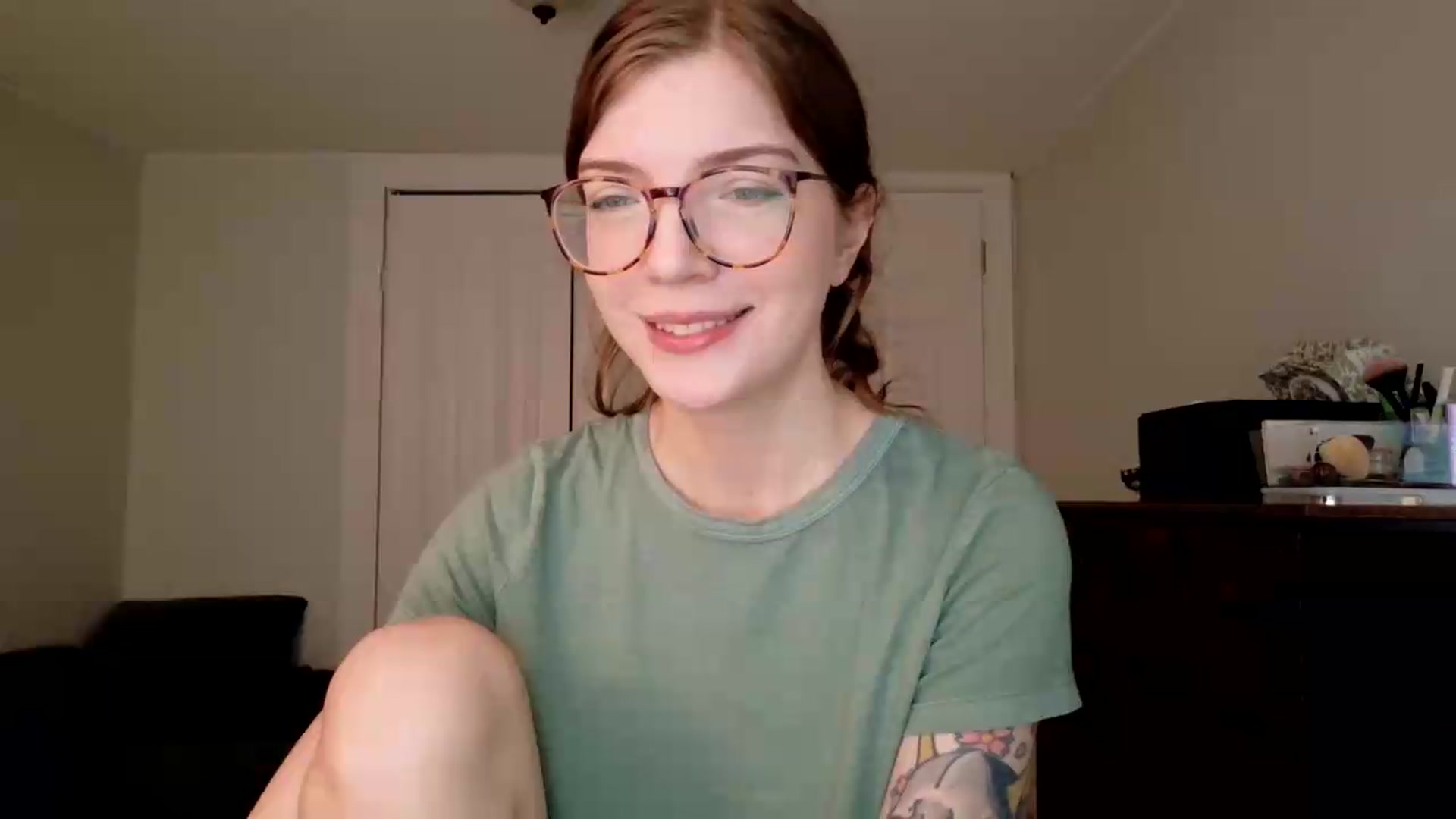 Gallery image thumbnail from jane_66's myfreecams stream on, 08/03/2026, 13:16 image 14 of 20
