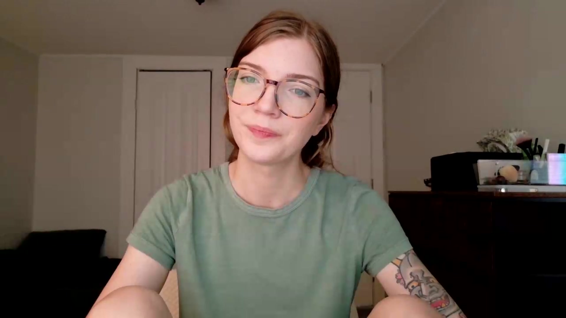 Gallery image thumbnail from jane_66's myfreecams stream on, 08/03/2026, 14:17 image 10 of 20