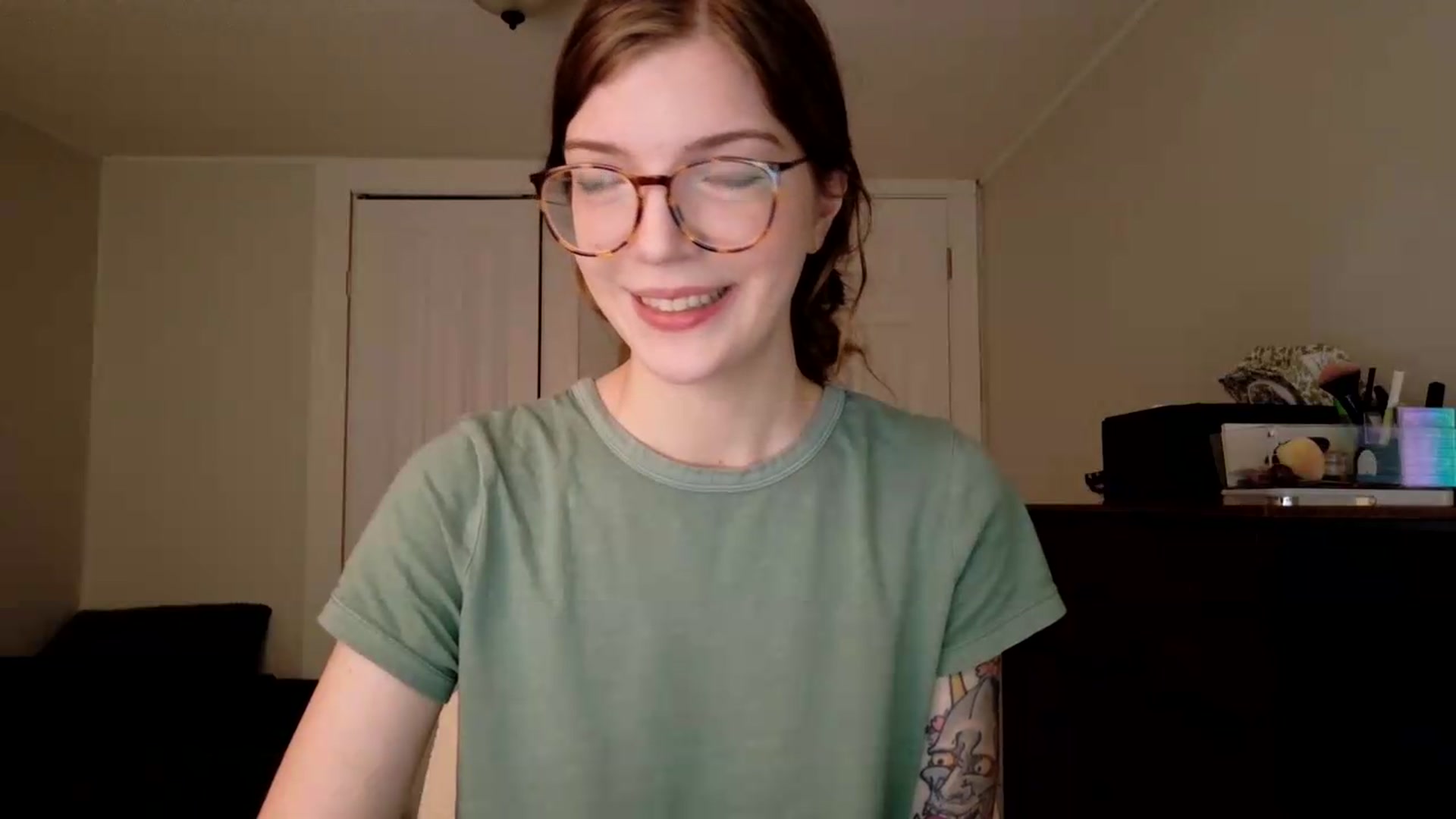 Gallery image thumbnail from jane_66's myfreecams stream on, 08/03/2026, 14:17 image 5 of 20