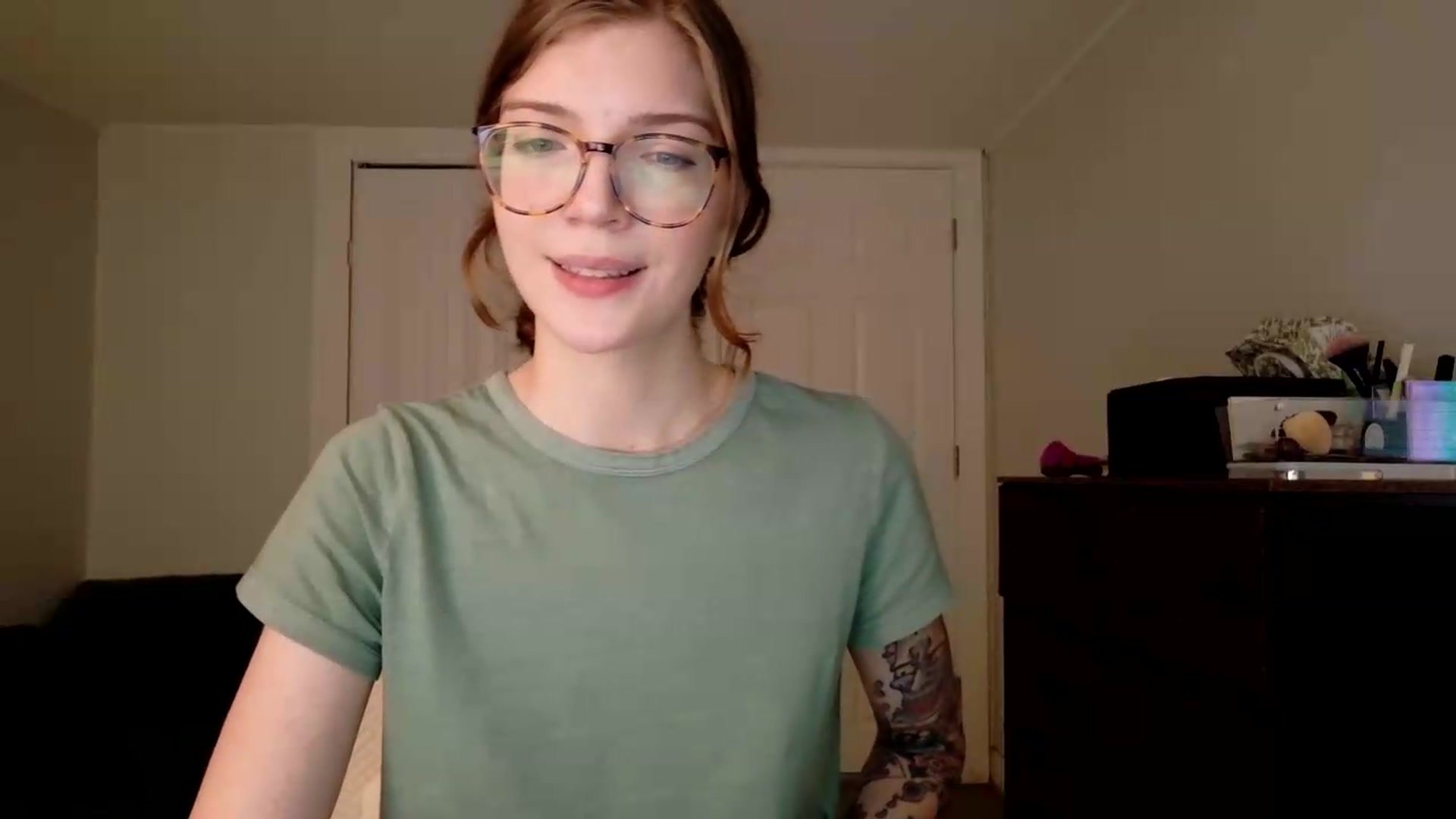 Gallery image thumbnail from jane_66's myfreecams stream on, 08/03/2026, 15:56 image 13 of 20