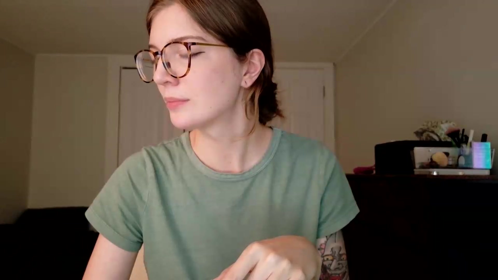 Gallery image thumbnail from jane_66's myfreecams stream on, 08/03/2026, 17:06 image 6 of 20