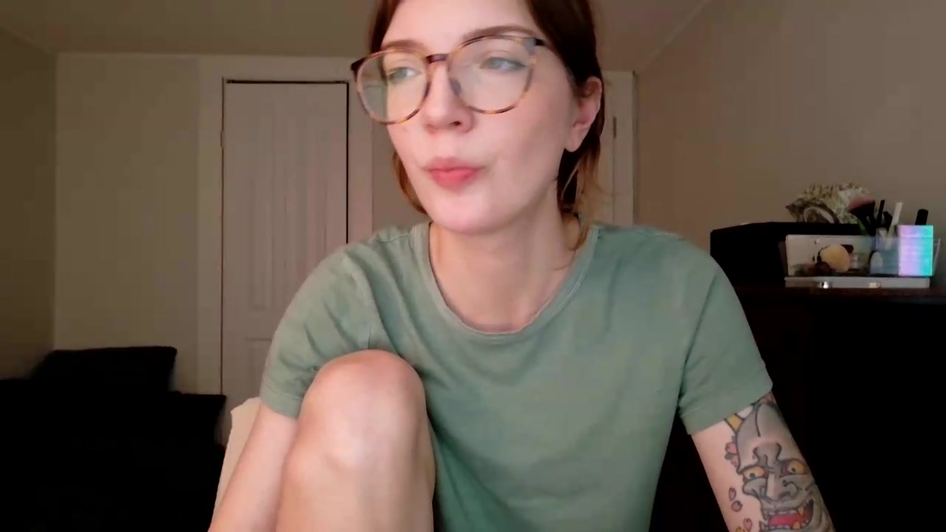 Gallery image thumbnail from jane_66's myfreecams stream on, 08/03/2026, 17:06 image 15 of 20