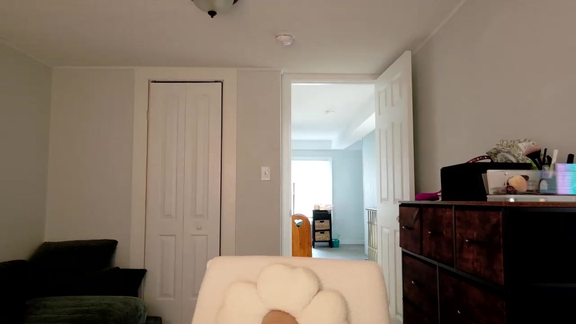Gallery image thumbnail from jane_66's myfreecams stream on, 08/03/2026, 17:06 image 20 of 20
