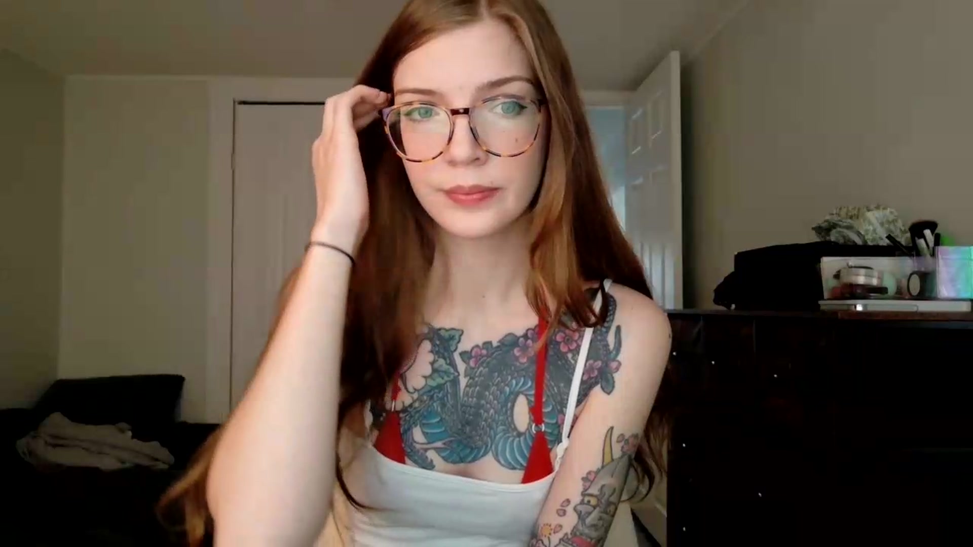 Gallery image thumbnail from jane_66's myfreecams stream on, 08/05/2026, 14:32 image 8 of 20