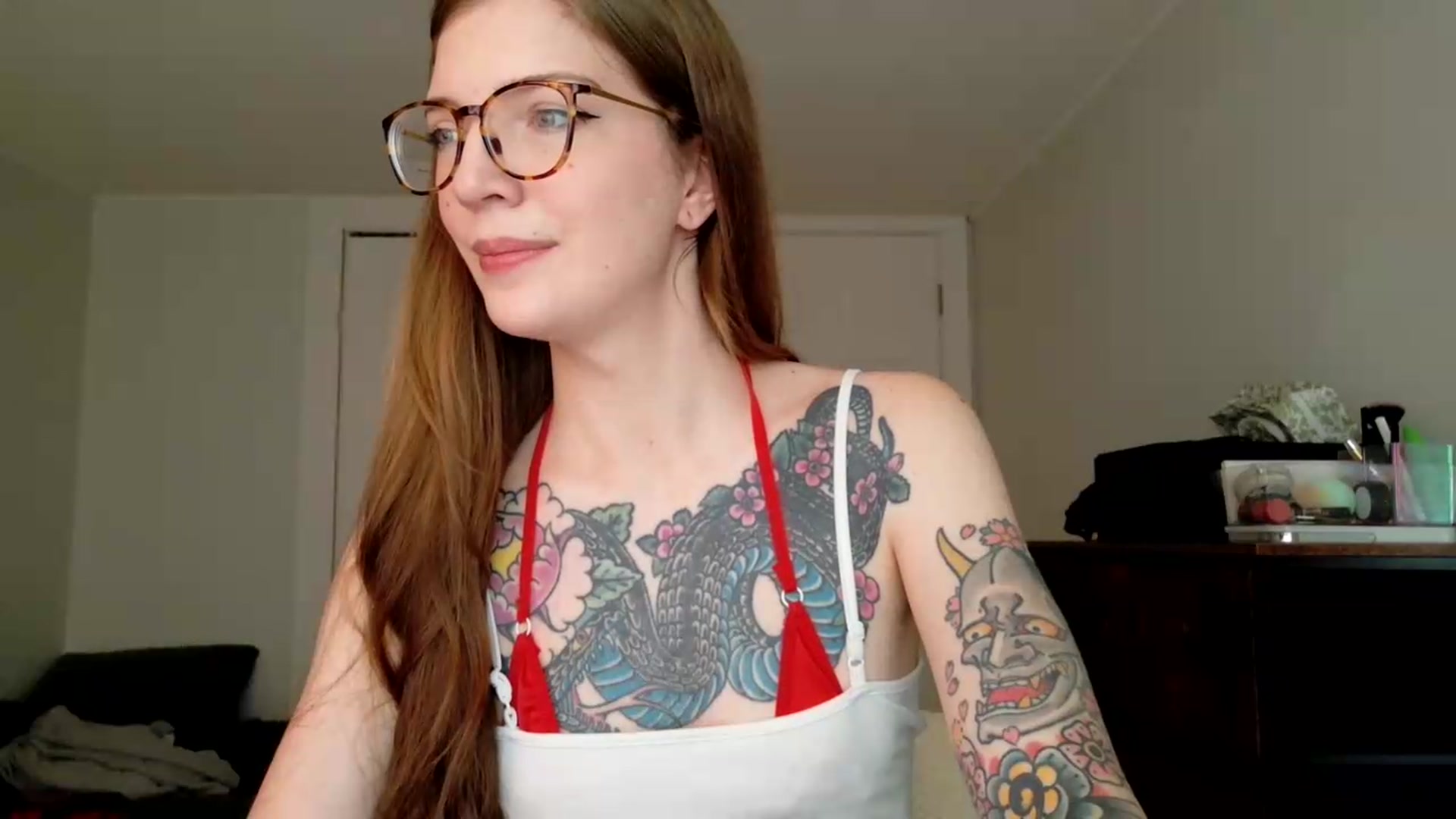 Gallery image thumbnail from jane_66's myfreecams stream on, 08/05/2026, 16:16 image 17 of 20