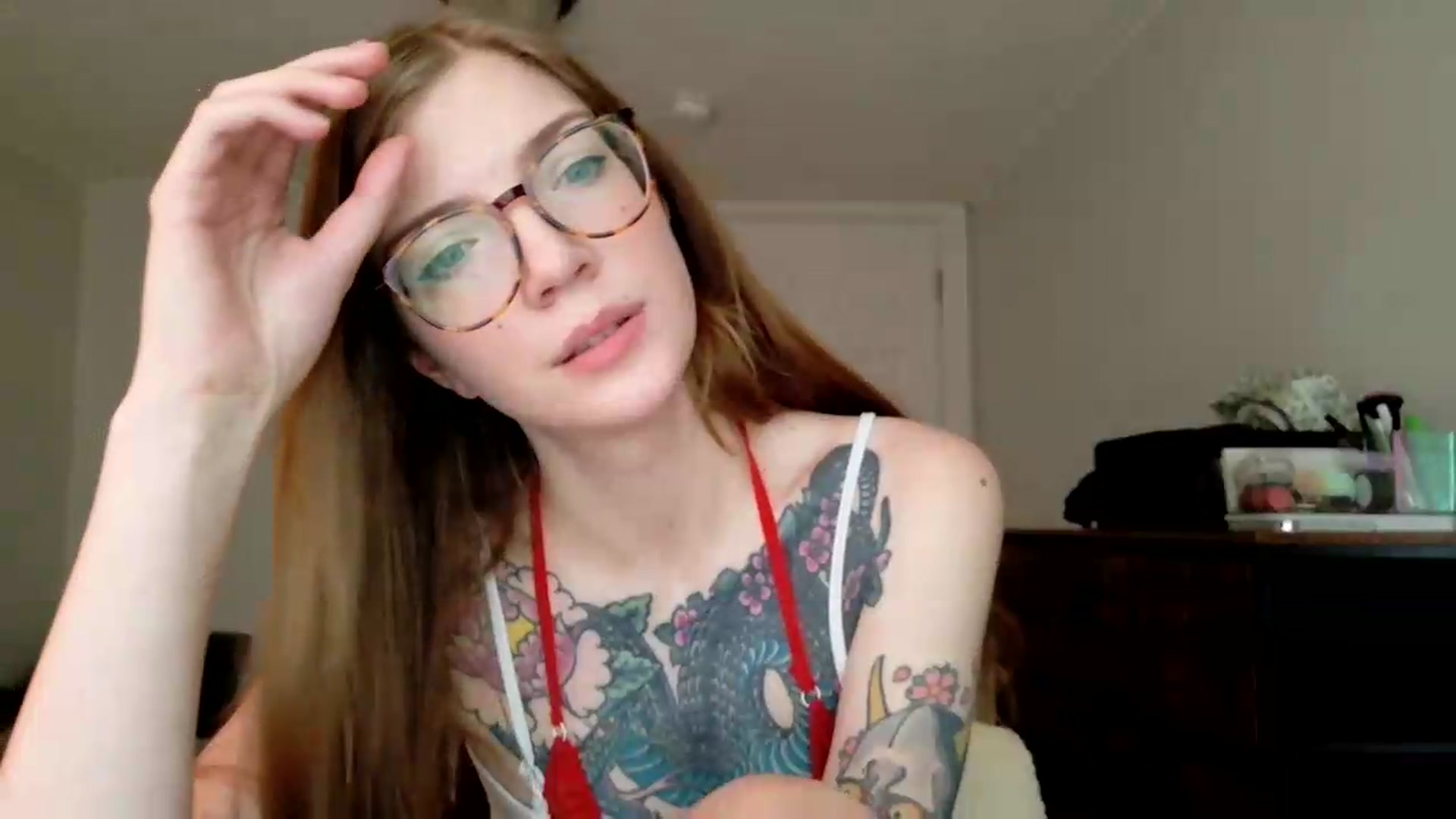 Gallery image thumbnail from jane_66's myfreecams stream on, 08/05/2026, 16:16 image 11 of 20