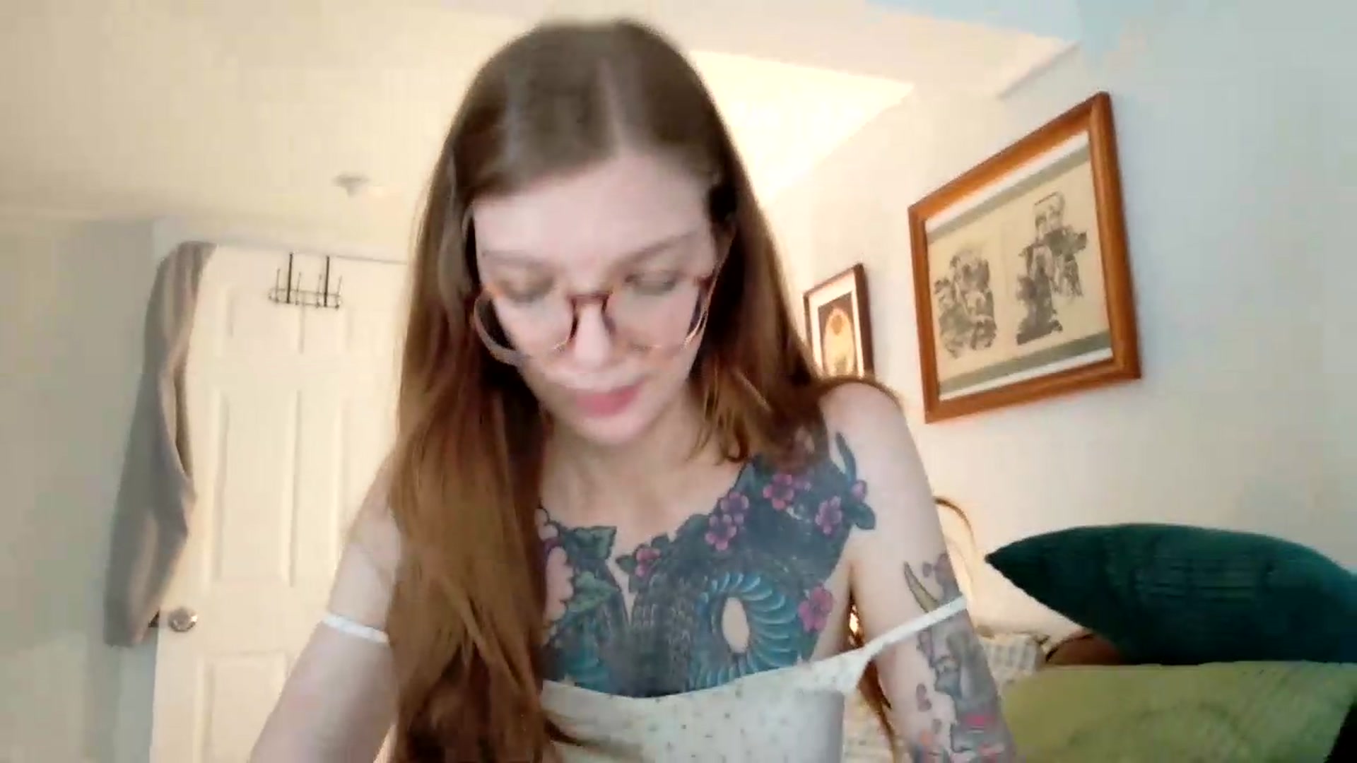 Gallery image thumbnail from jane_66's myfreecams stream on, 08/06/2026, 15:08 image 10 of 20