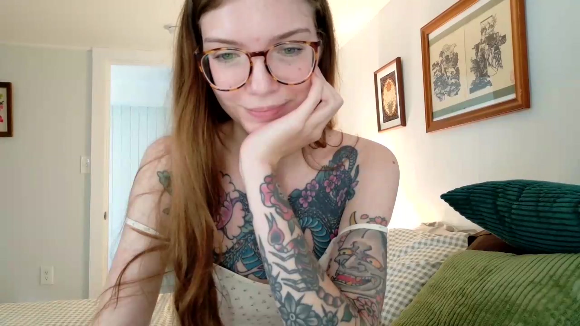Gallery image thumbnail from jane_66's myfreecams stream on, 08/06/2026, 16:17 image 16 of 20