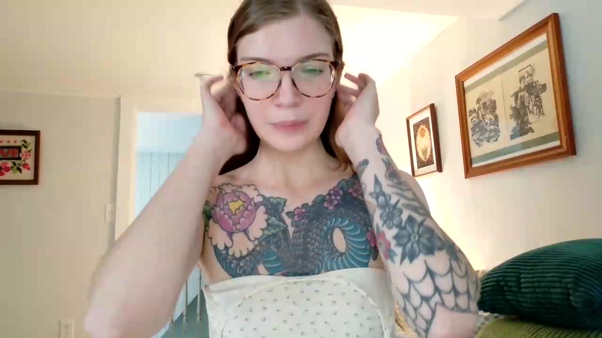 Gallery image thumbnail from jane_66's myfreecams stream on, 08/06/2026, 18:27 image 18 of 20
