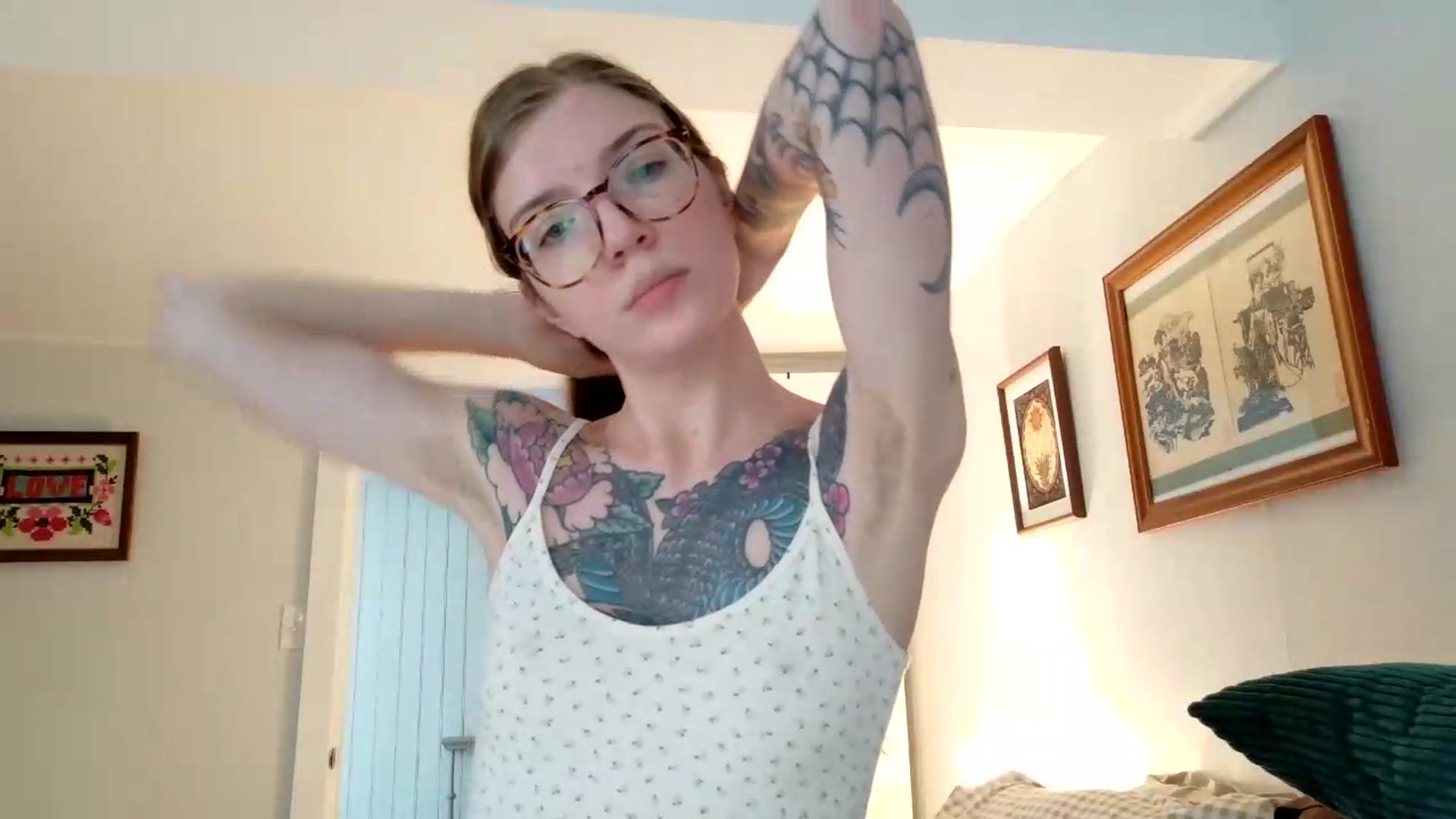 Gallery image thumbnail from jane_66's myfreecams stream on, 08/06/2026, 18:27 image 4 of 20