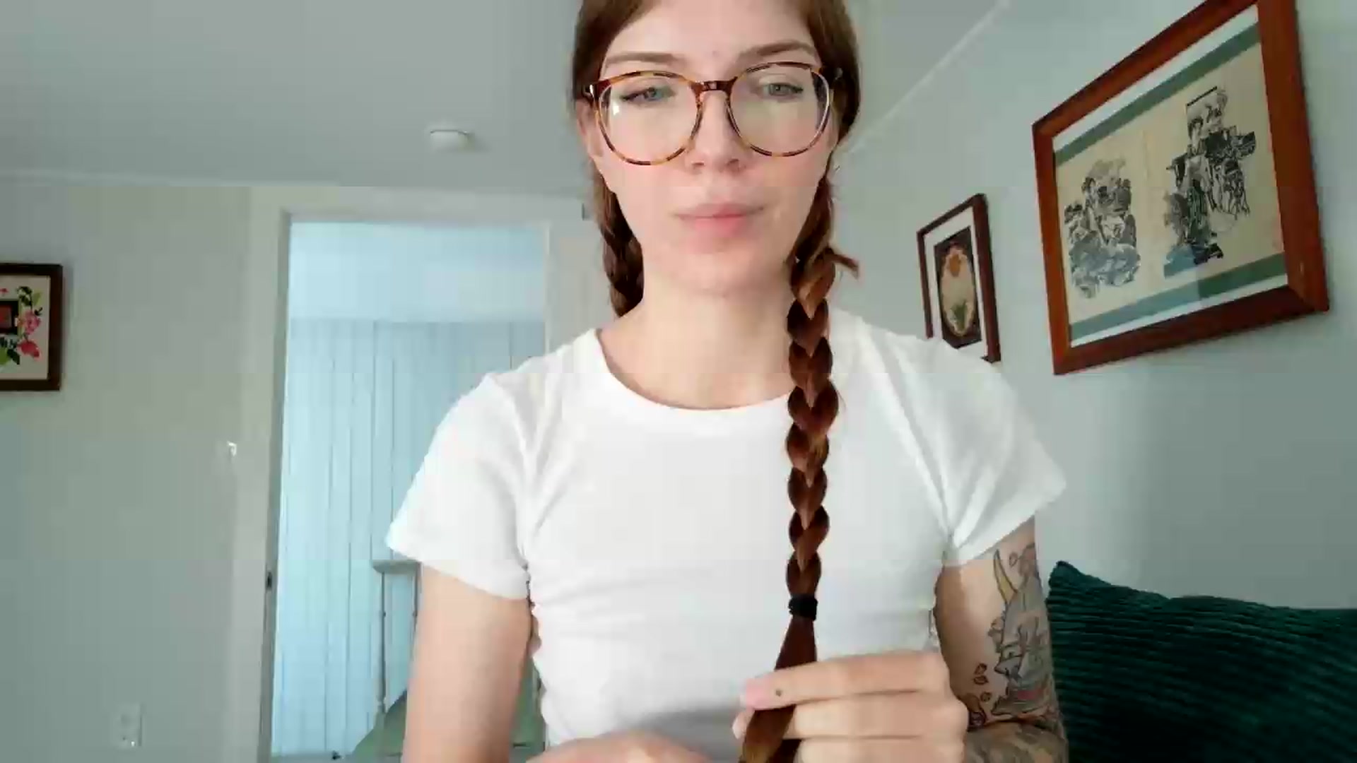 Gallery image thumbnail from jane_66's myfreecams stream on, 08/07/2026, 15:14 image 1 of 20