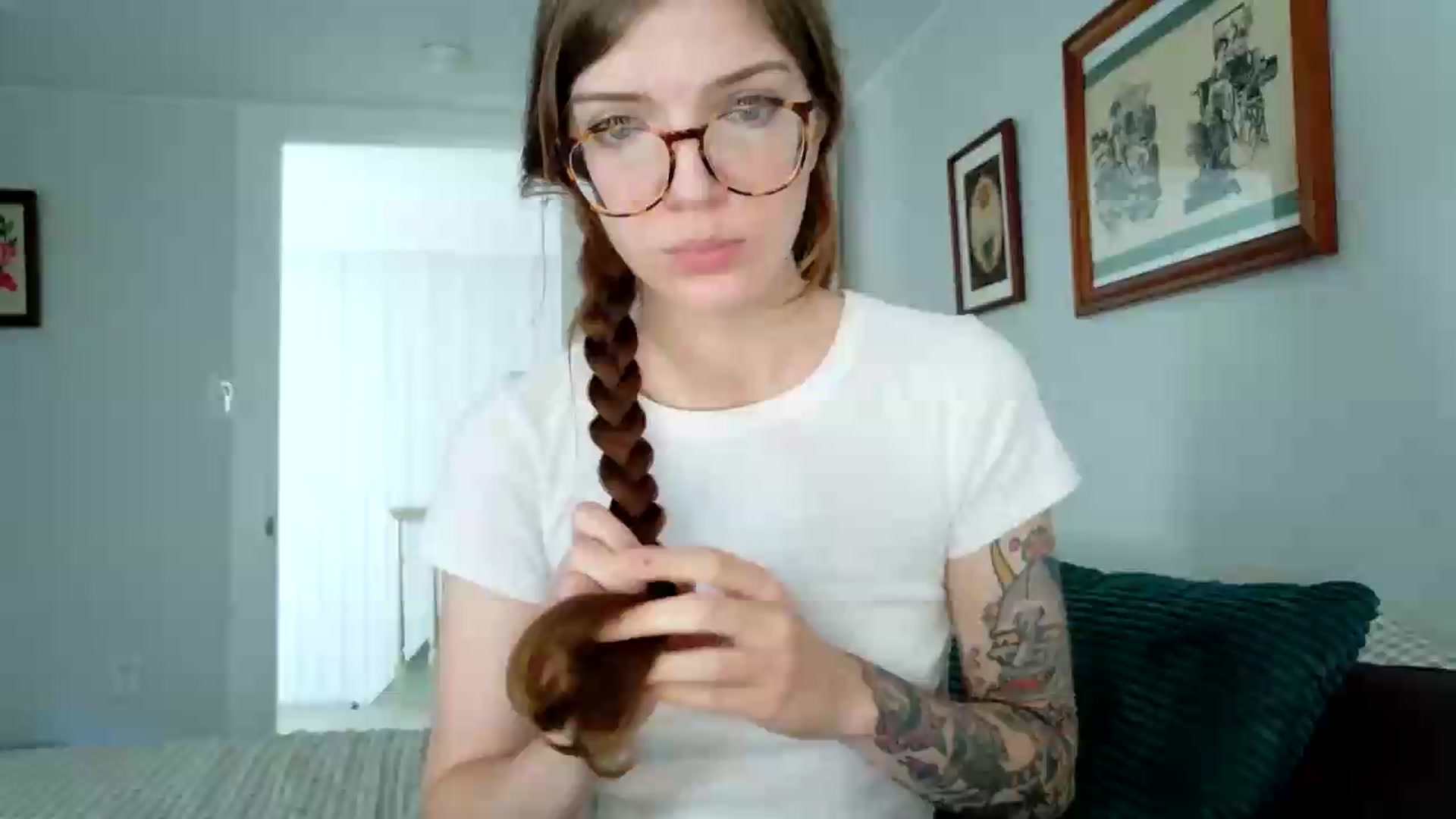 Gallery image thumbnail from jane_66's myfreecams stream on, 08/07/2026, 15:14 image 12 of 20