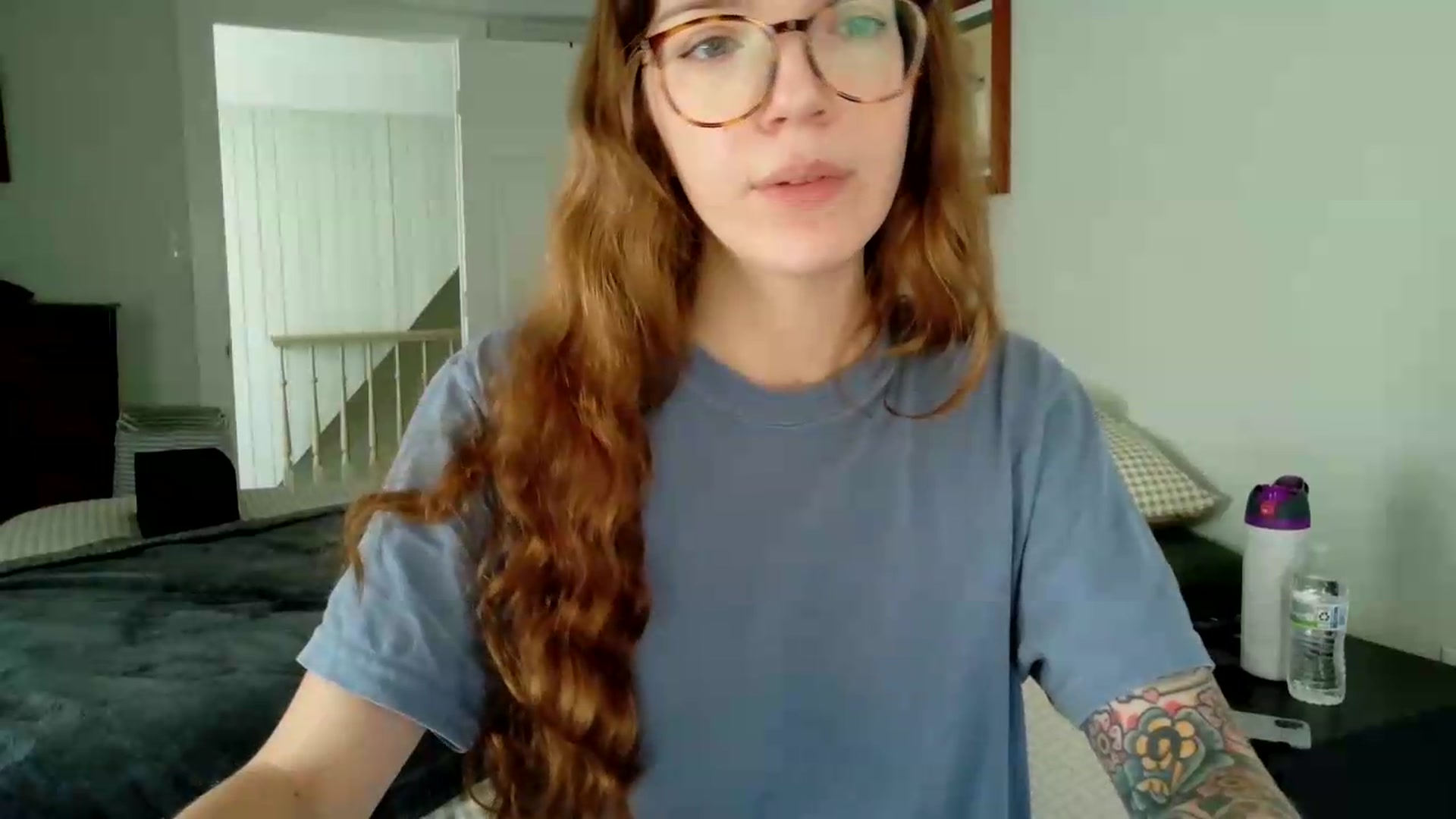 Gallery image thumbnail from jane_66's myfreecams stream on, 08/12/2026, 14:54 image 15 of 20