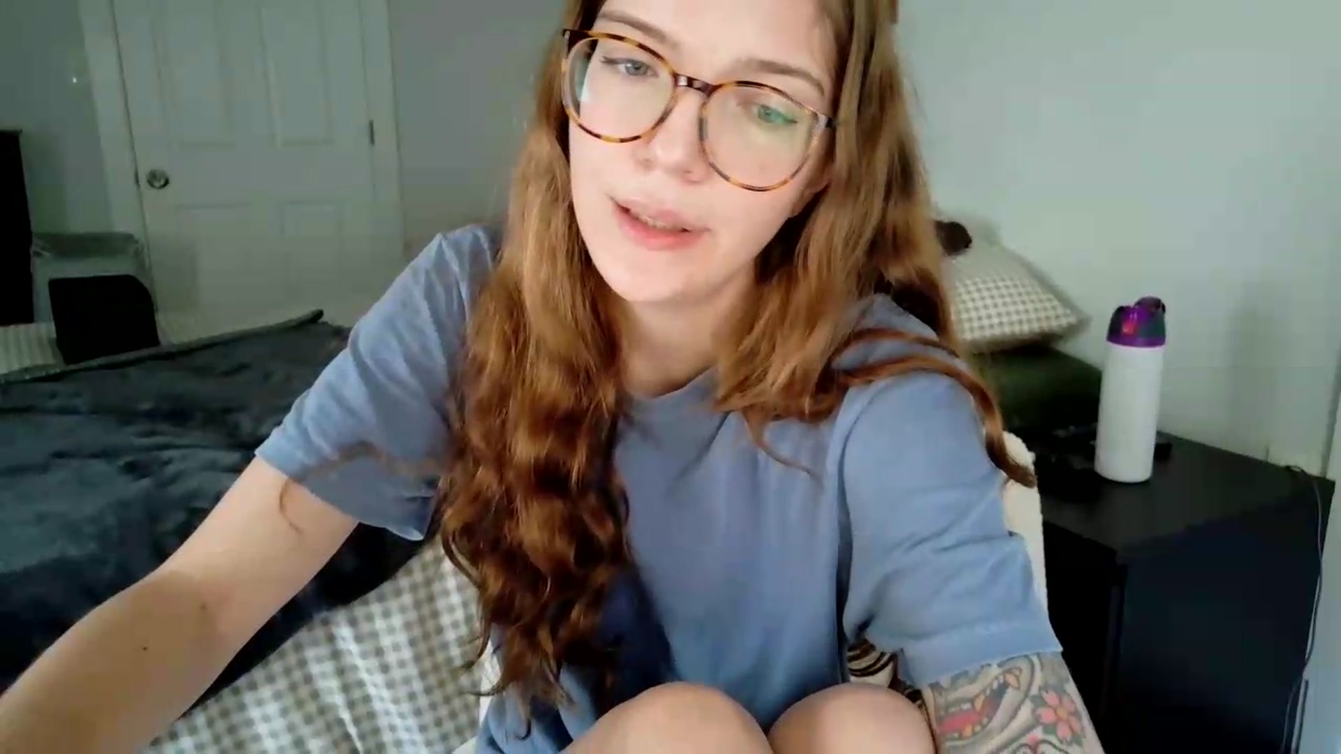 Gallery image thumbnail from jane_66's myfreecams stream on, 08/12/2026, 15:36 image 14 of 20