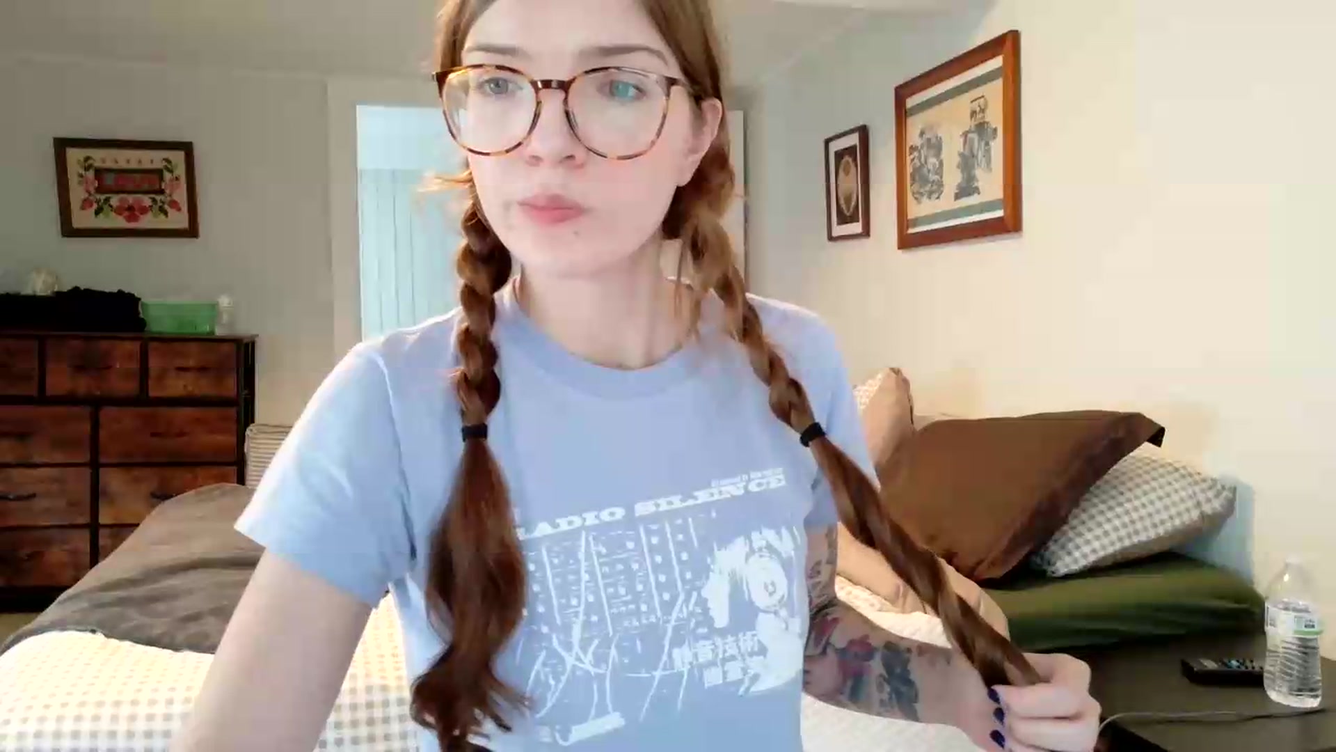 Gallery image thumbnail from jane_66's myfreecams stream on, 08/18/2026, 14:12 image 16 of 20
