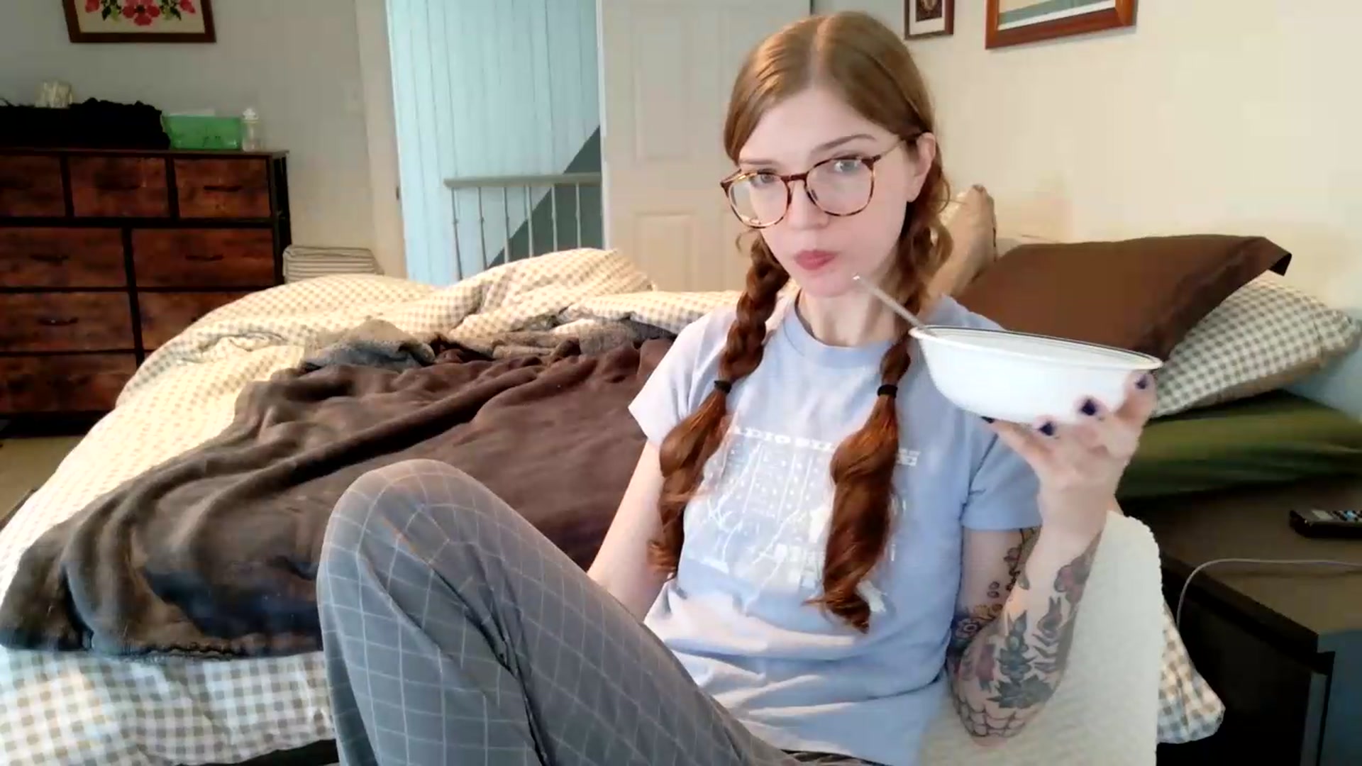 Gallery image thumbnail from jane_66's myfreecams stream on, 08/18/2026, 14:12 image 3 of 20