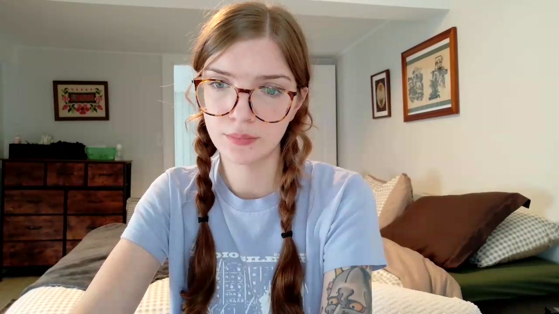 Gallery image thumbnail from jane_66's myfreecams stream on, 08/18/2026, 14:12 image 13 of 20