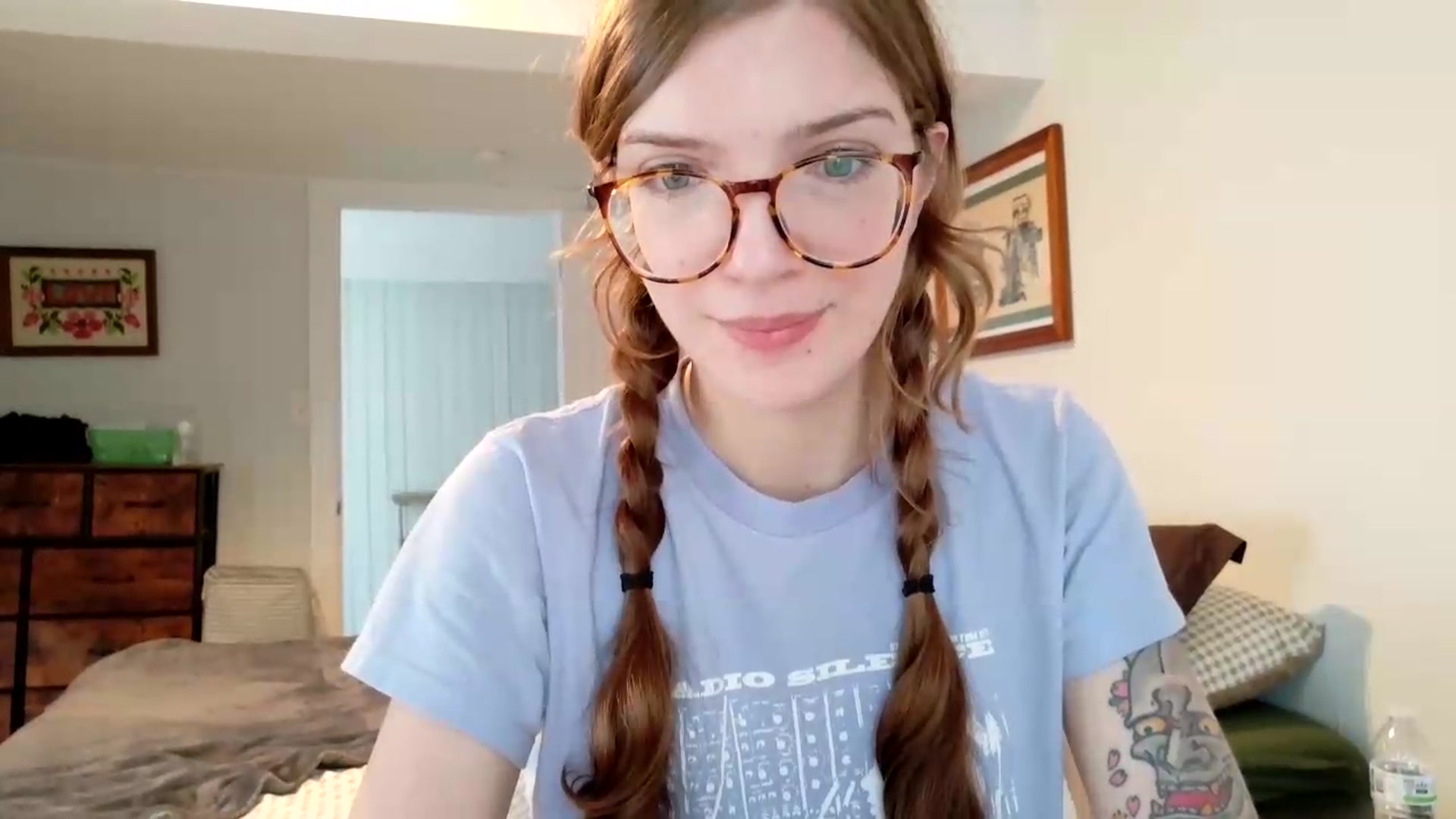 Gallery image thumbnail from jane_66's myfreecams stream on, 08/18/2026, 14:46 image 14 of 20
