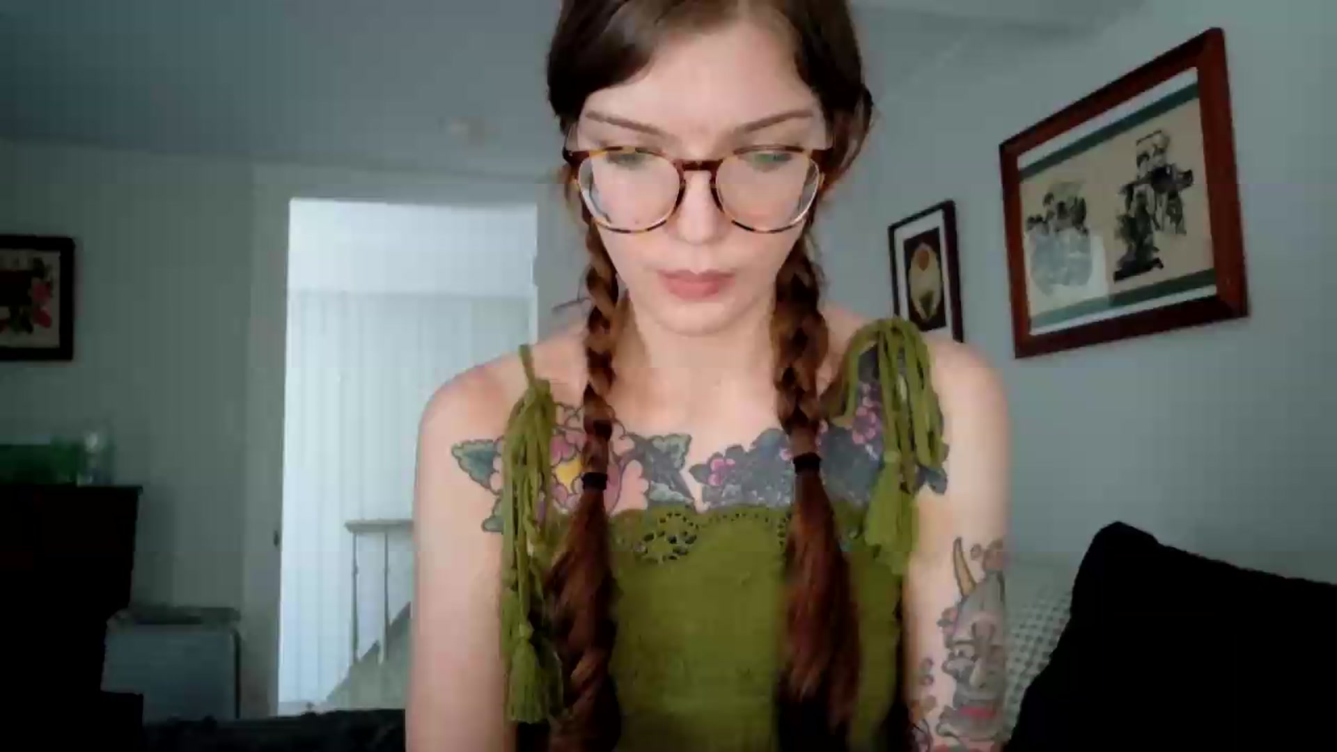 Gallery image thumbnail from jane_66's myfreecams stream on, 08/19/2026, 16:11 image 1 of 20