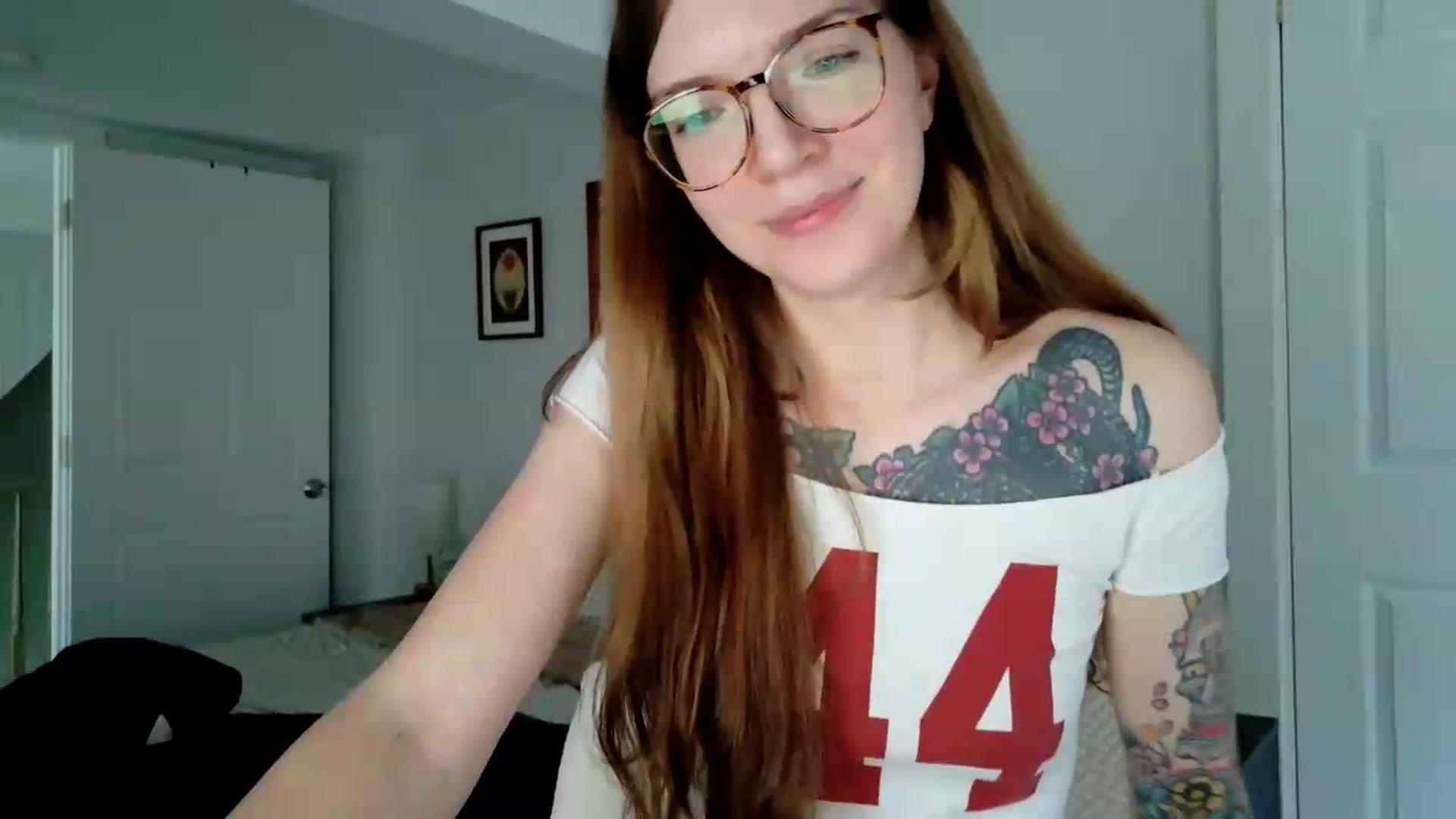 Gallery image thumbnail from jane_66's myfreecams stream on, 08/24/2026, 17:04 image 7 of 20