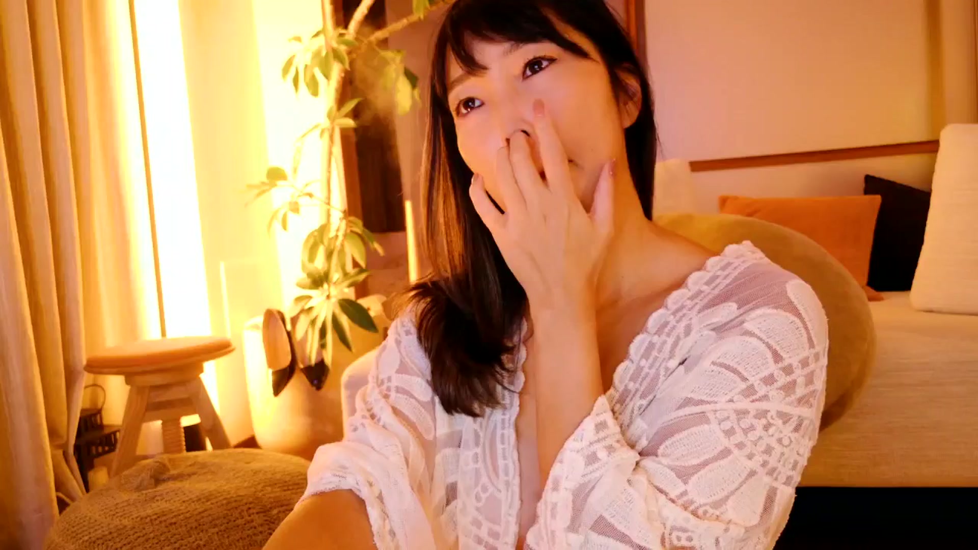 Gallery image thumbnail from japanesequeen's myfreecams stream on, 01/24/2025, 20:03 image 3 of 20