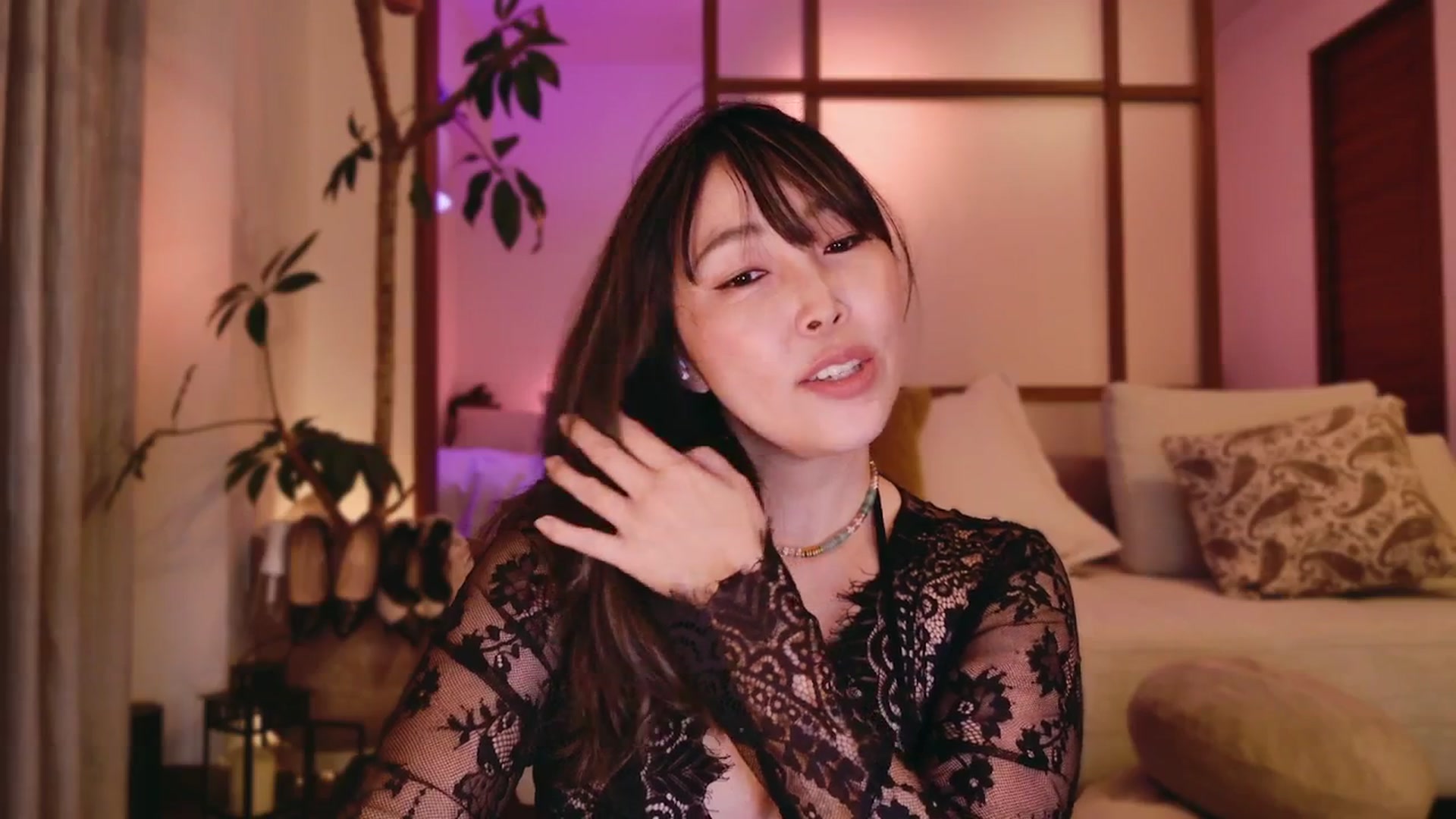 Gallery image thumbnail from japanesequeen's myfreecams stream on, 02/12/2026, 12:08 image 6 of 20