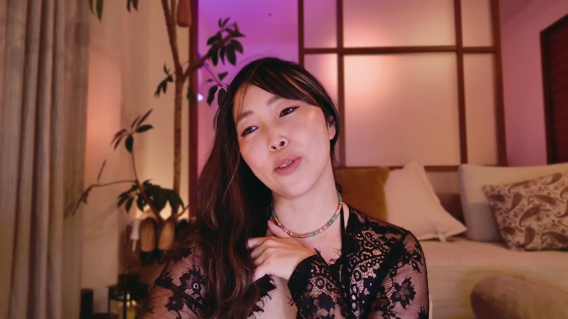 Gallery image thumbnail from japanesequeen's myfreecams stream on, 02/12/2026, 13:22 image 17 of 20