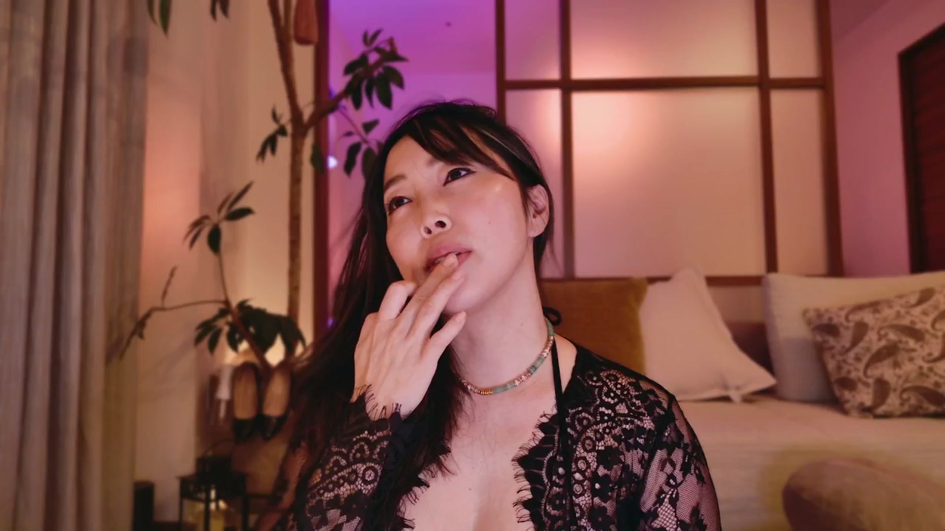Gallery image thumbnail from japanesequeen's myfreecams stream on, 02/12/2026, 13:22 image 13 of 20