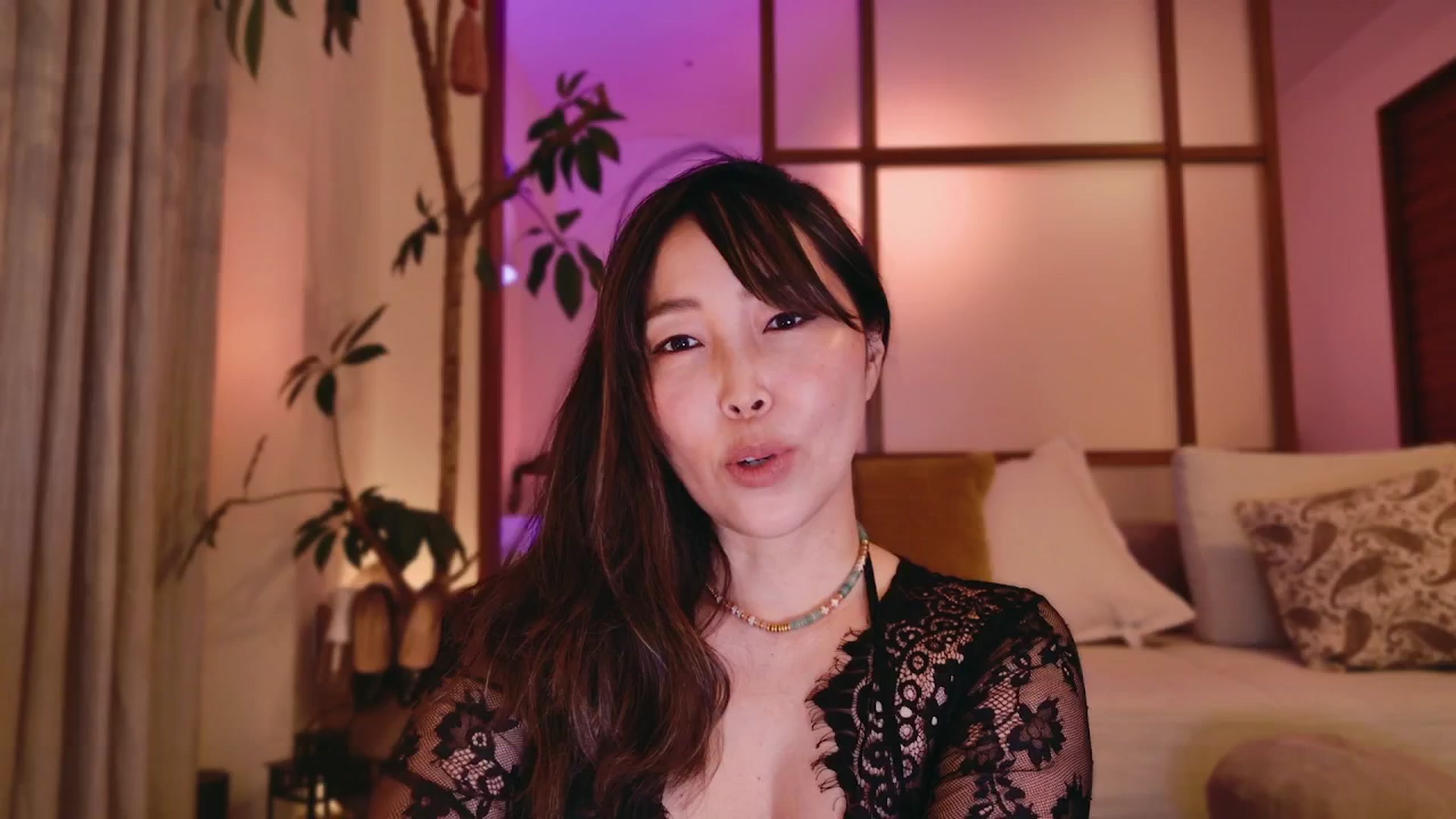 Gallery image thumbnail from japanesequeen's myfreecams stream on, 02/12/2026, 13:22 image 3 of 20