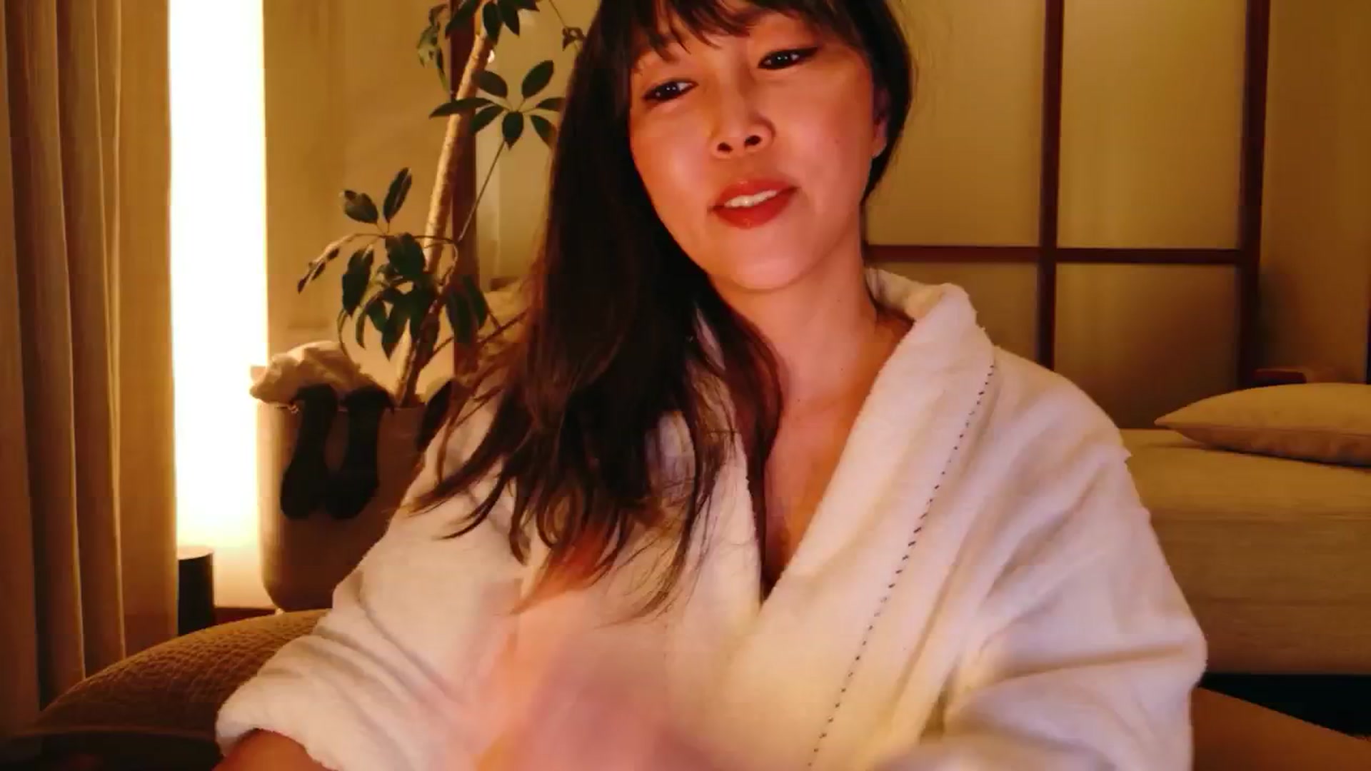 Gallery image thumbnail from japanesequeen's myfreecams stream on, 03/21/2026, 10:42 image 2 of 20