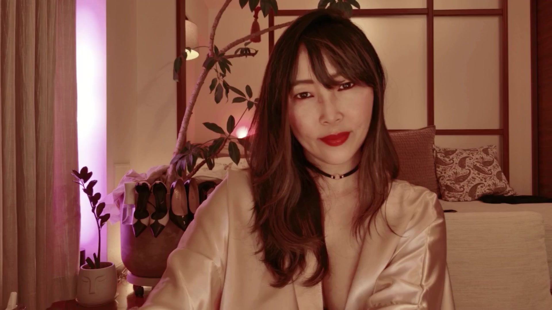 Gallery image thumbnail from japanesequeen's myfreecams stream on, 04/25/2026, 12:00 image 1 of 20
