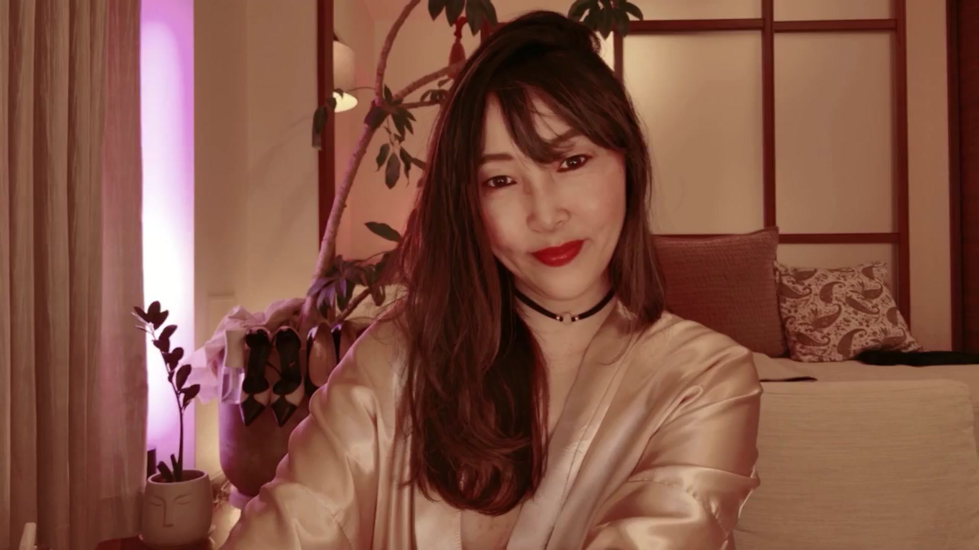 Gallery image thumbnail from japanesequeen's myfreecams stream on, 04/25/2026, 12:00 image 15 of 20