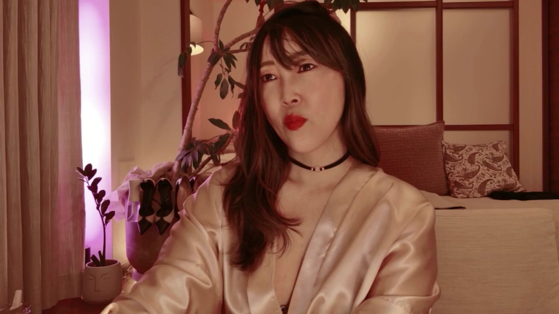 Gallery image thumbnail from japanesequeen's myfreecams stream on, 04/25/2026, 12:00 image 20 of 20