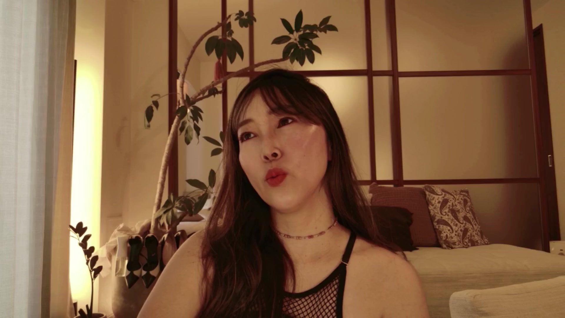 Gallery image thumbnail from japanesequeen's myfreecams stream on, 04/30/2026, 06:11 image 2 of 20