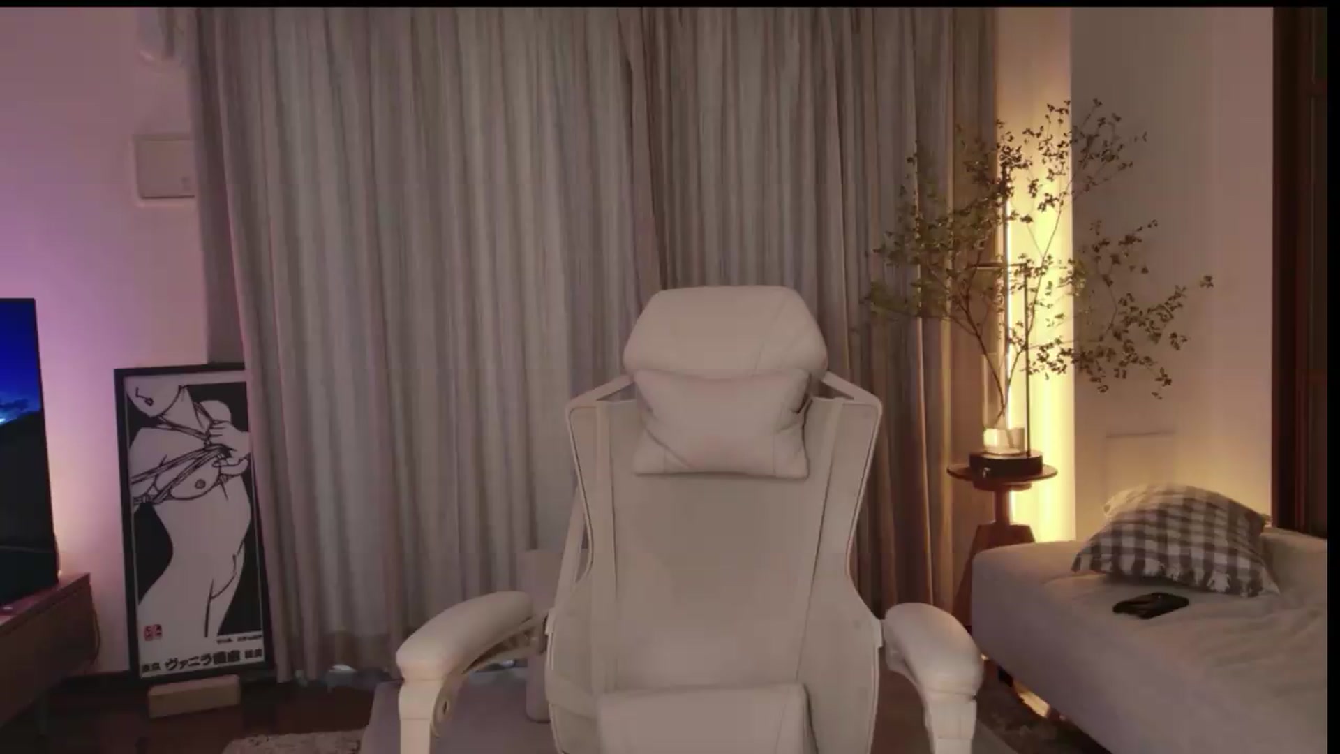 Gallery image thumbnail from japanesequeen's myfreecams stream on, 08/01/2026, 09:54 image 20 of 20