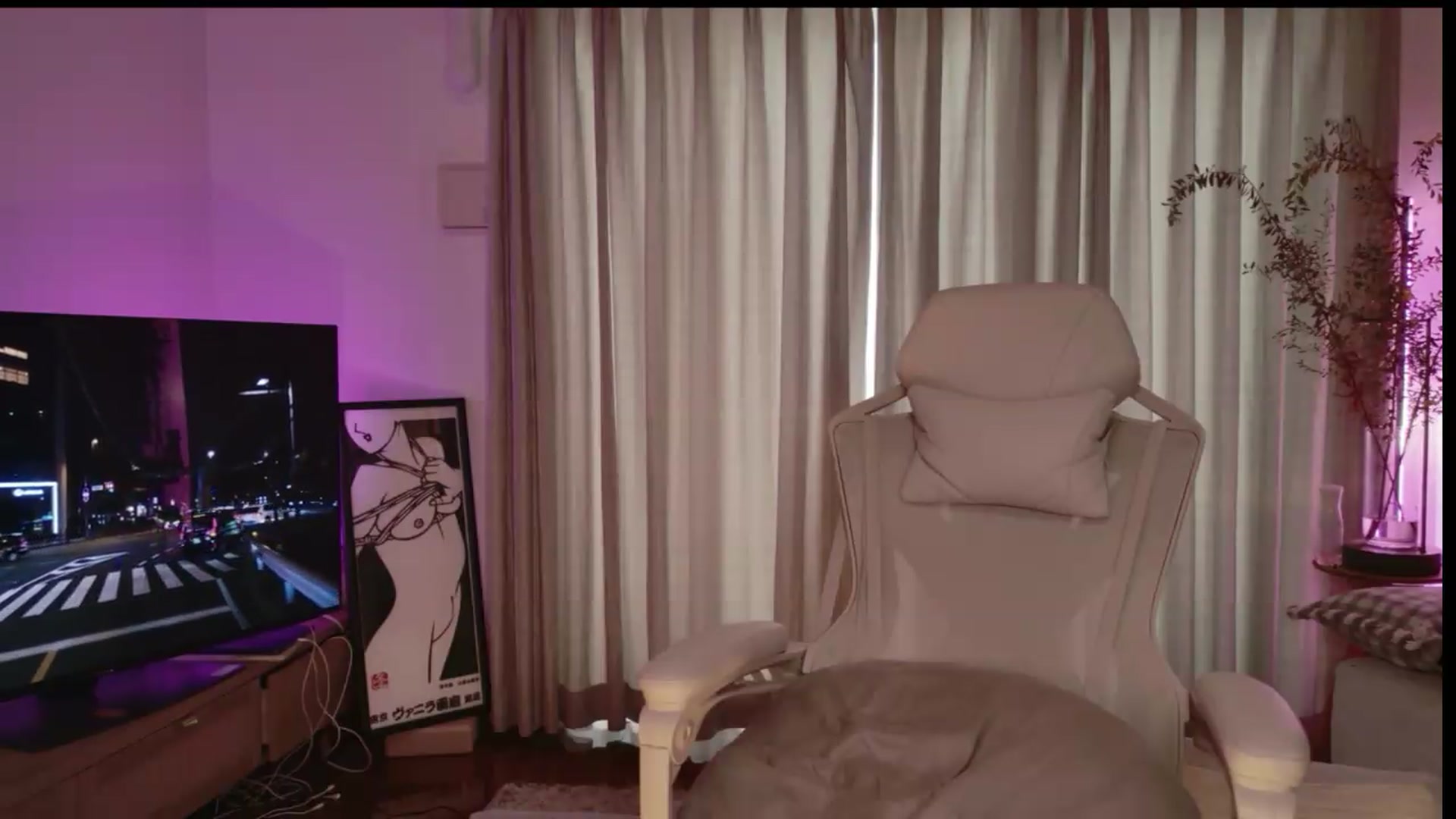 Gallery image thumbnail from japanesequeen's myfreecams stream on, 09/05/2026, 08:10 image 6 of 20