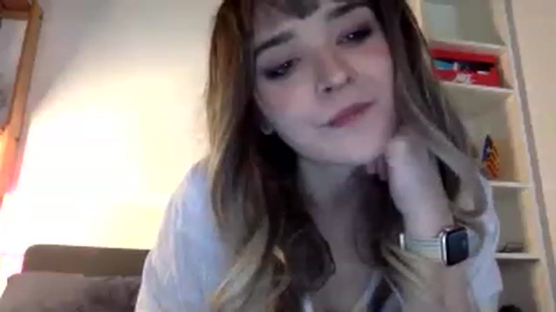 Gallery image thumbnail from jasminetea_'s myfreecams stream on, 02/05/2023, 15:21 image 3 of 20