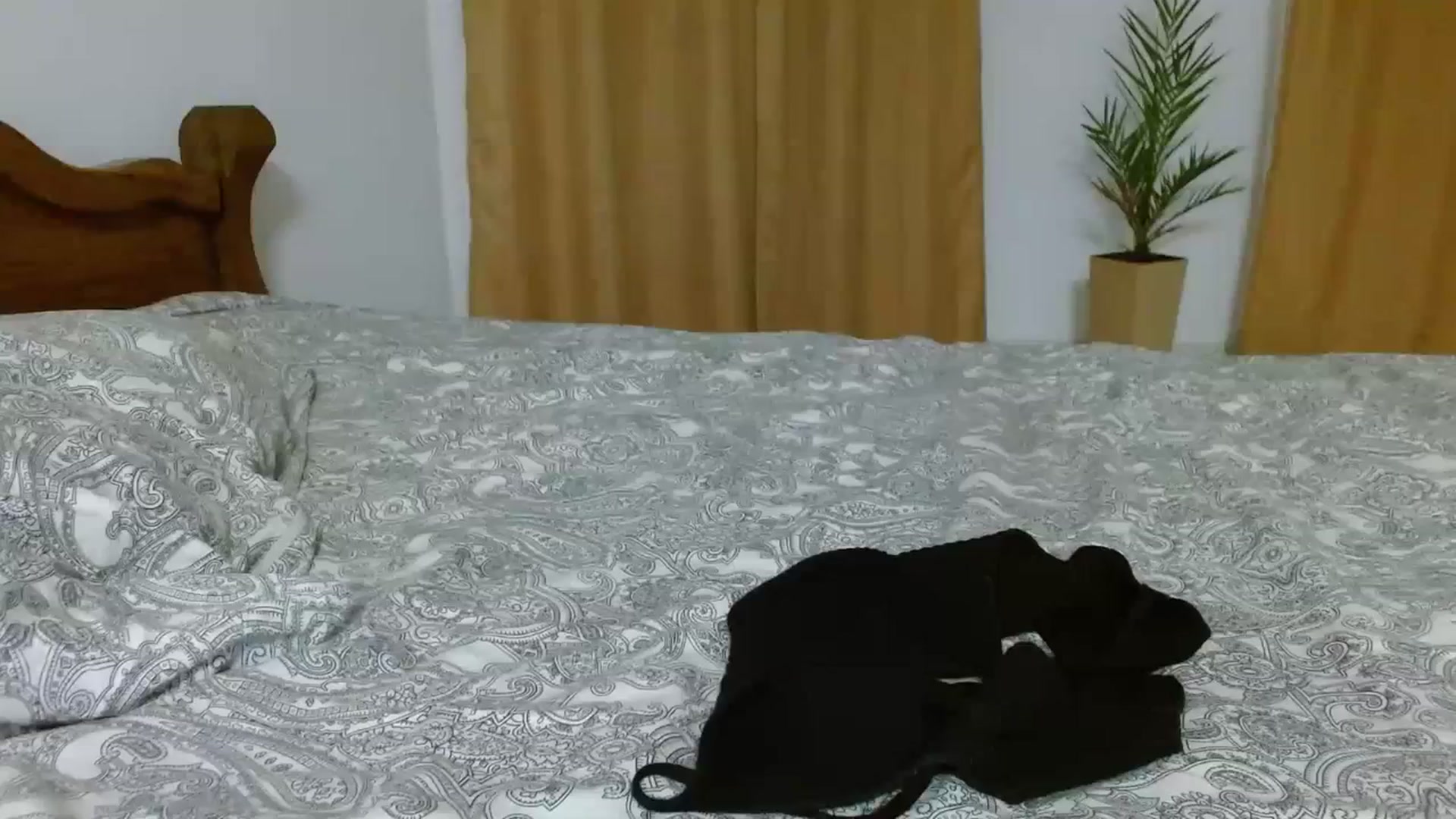 Gallery image thumbnail from jasons_girl's myfreecams stream on, 09/03/2023, 03:38 image 2 of 20