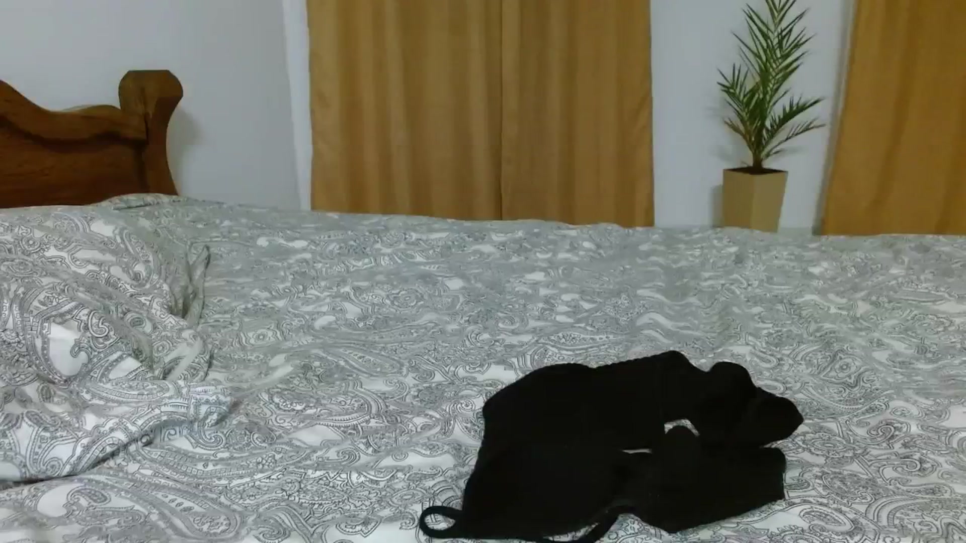 Gallery image thumbnail from jasons_girl's myfreecams stream on, 09/03/2023, 03:38 image 3 of 20