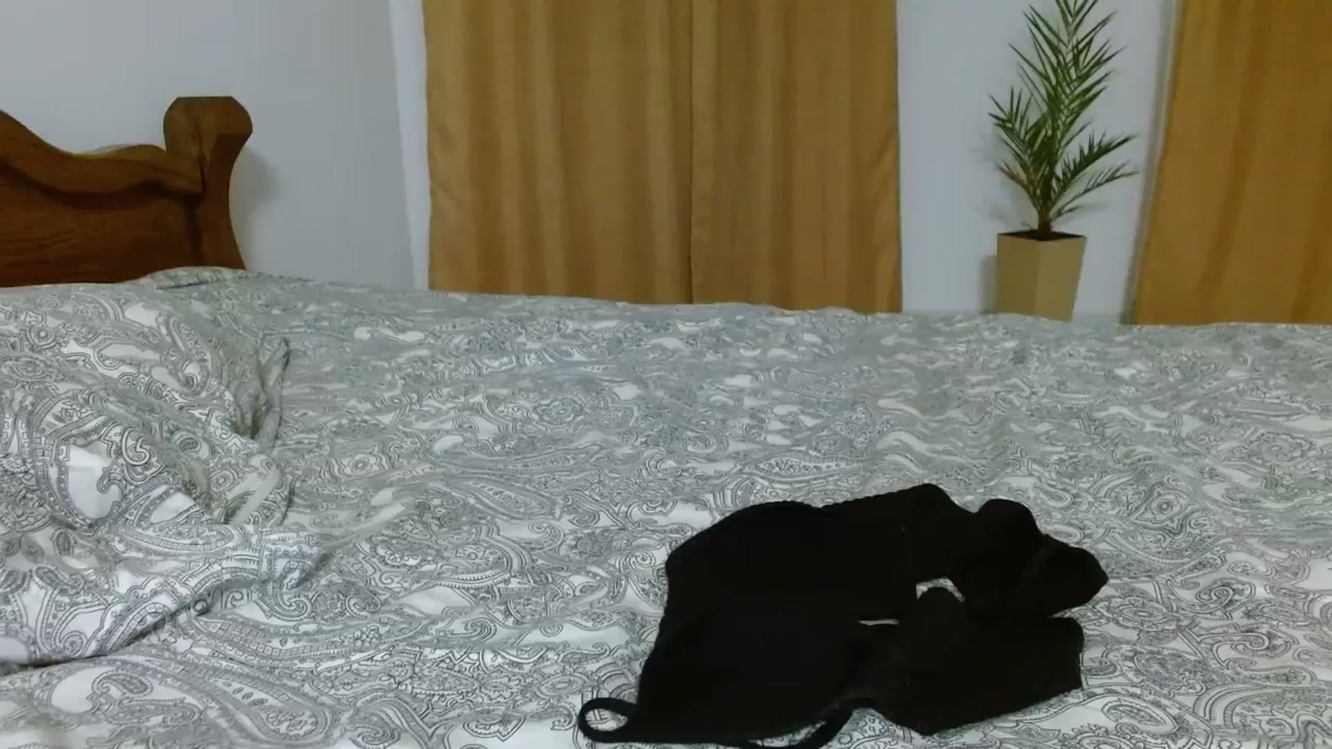 Gallery image thumbnail from jasons_girl's myfreecams stream on, 09/03/2023, 03:38 image 1 of 20