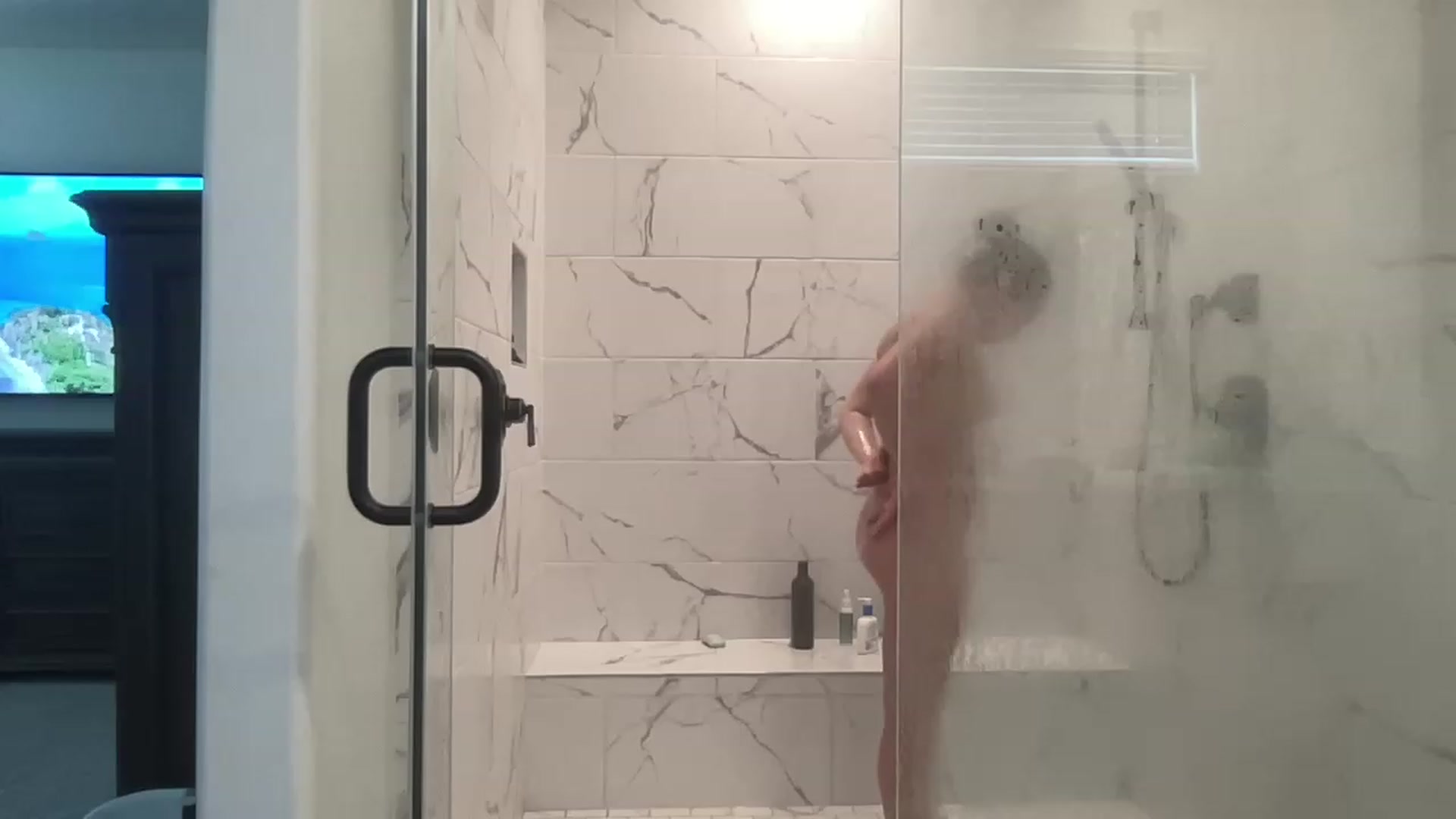 Gallery image thumbnail from jassmine100's myfreecams stream on, 05/20/2023, 19:41 image 16 of 20