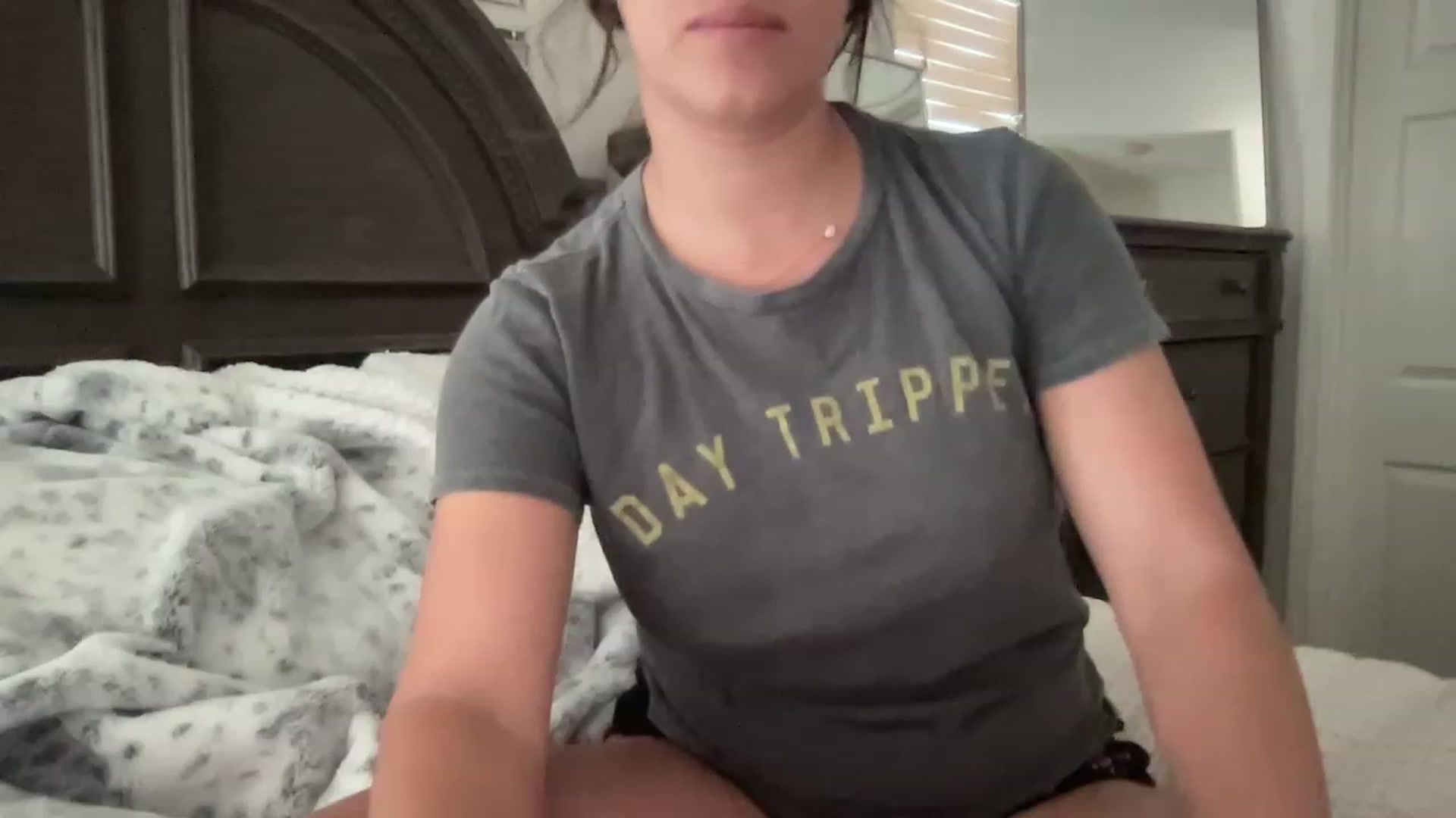 Gallery image thumbnail from jassmine100's myfreecams stream on, 06/26/2023, 16:34 image 19 of 20