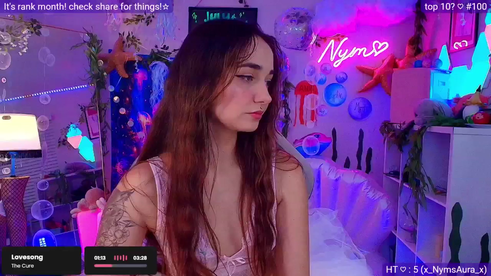 Gallery image thumbnail from jellyfish's myfreecams stream on, 07/05/2025, 01:23 image 6 of 20