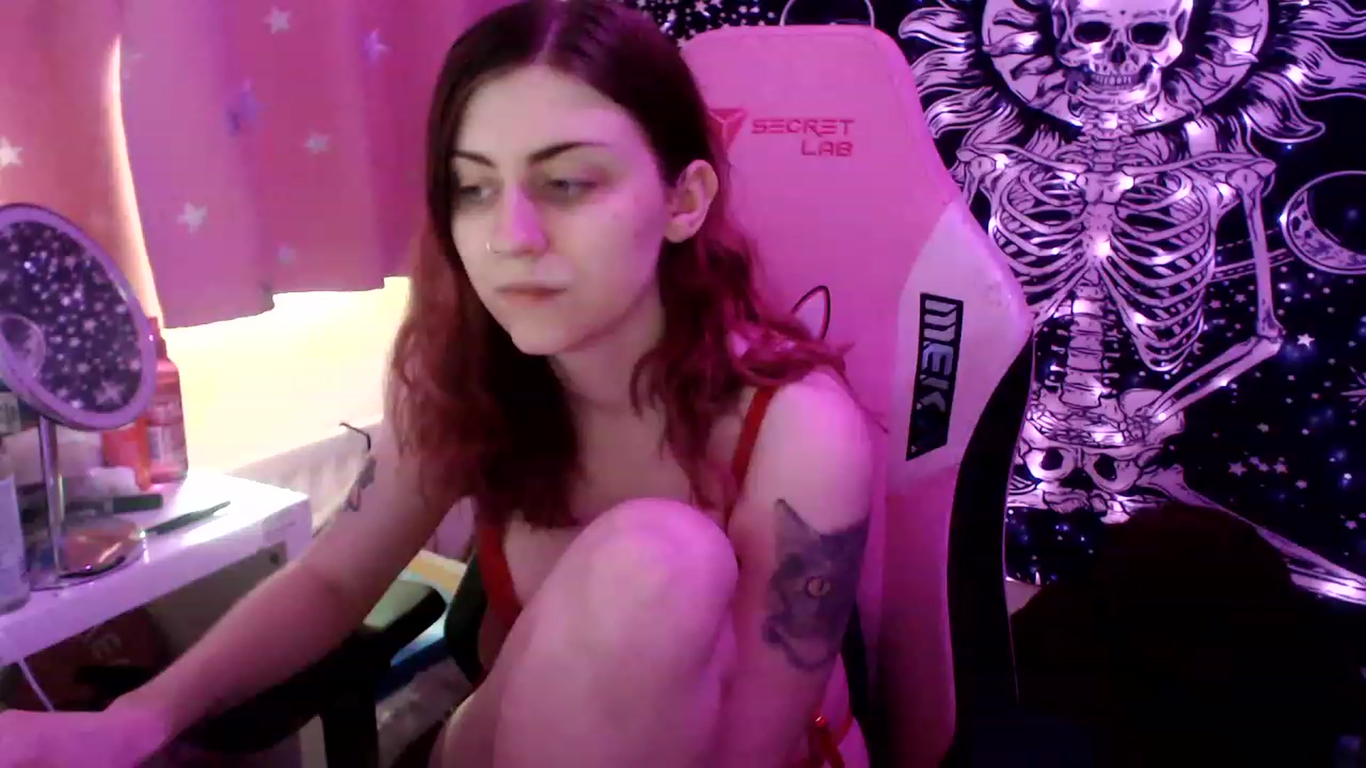 Gallery image thumbnail from jessica_moonx's myfreecams stream on, 01/29/2023, 09:17 image 9 of 20