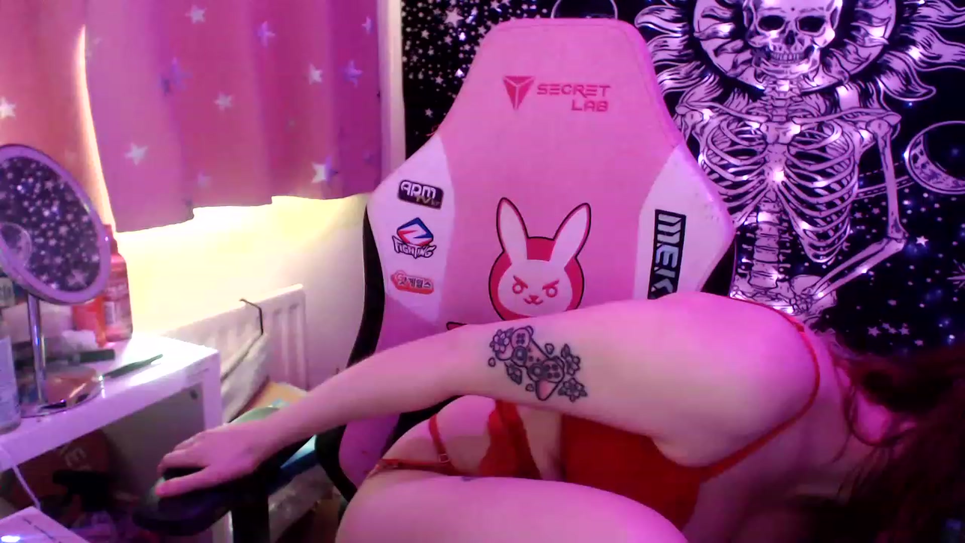 Gallery image thumbnail from jessica_moonx's myfreecams stream on, 01/29/2023, 09:17 image 11 of 20
