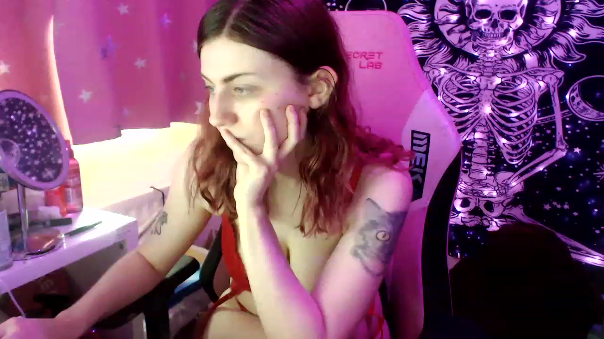 Gallery image thumbnail from jessica_moonx's myfreecams stream on, 01/29/2023, 09:17 image 2 of 20