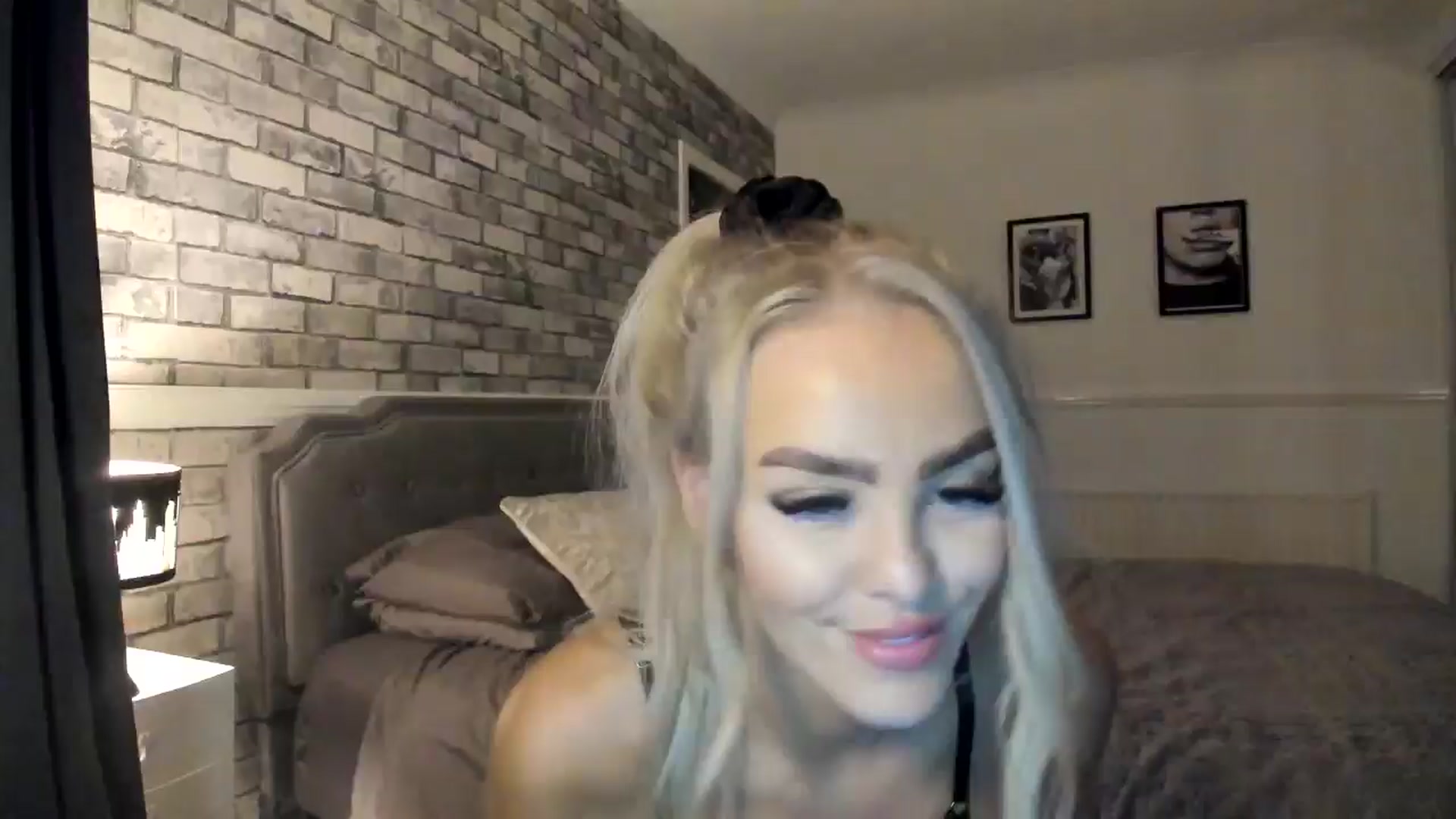 Gallery image thumbnail from jessiebella_'s myfreecams stream on, 11/03/2025, 22:00 image 1 of 20