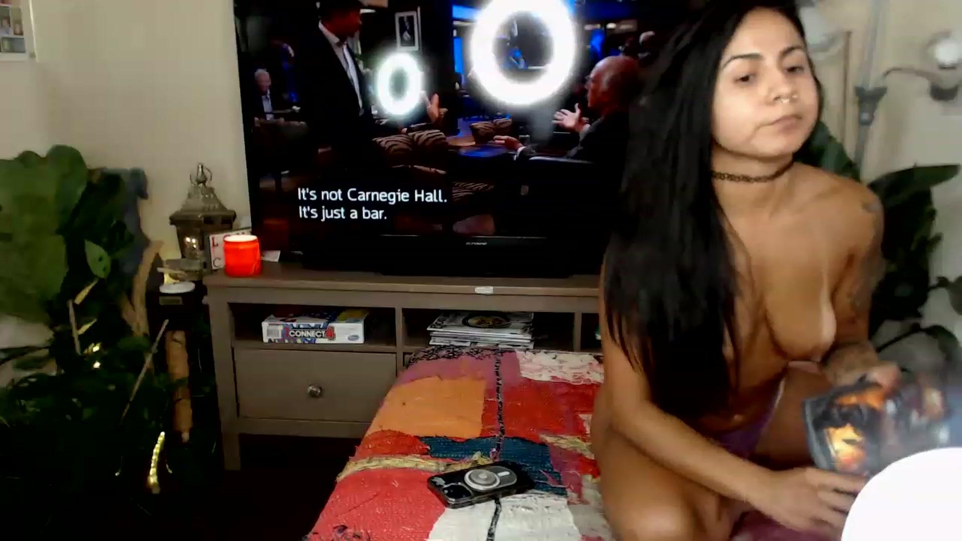 Gallery image thumbnail from jizzgooglez's myfreecams stream on, 04/28/2023, 22:38 image 17 of 20
