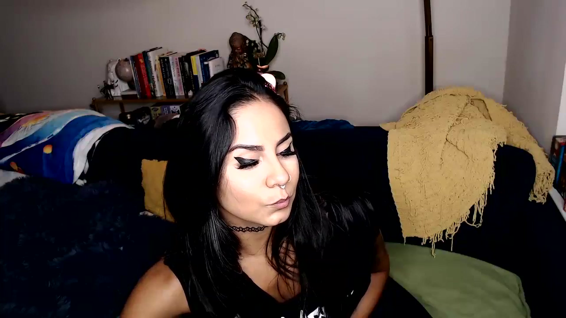 Gallery image thumbnail from jizzgooglez's myfreecams stream on, 03/30/2024, 02:12 image 20 of 20